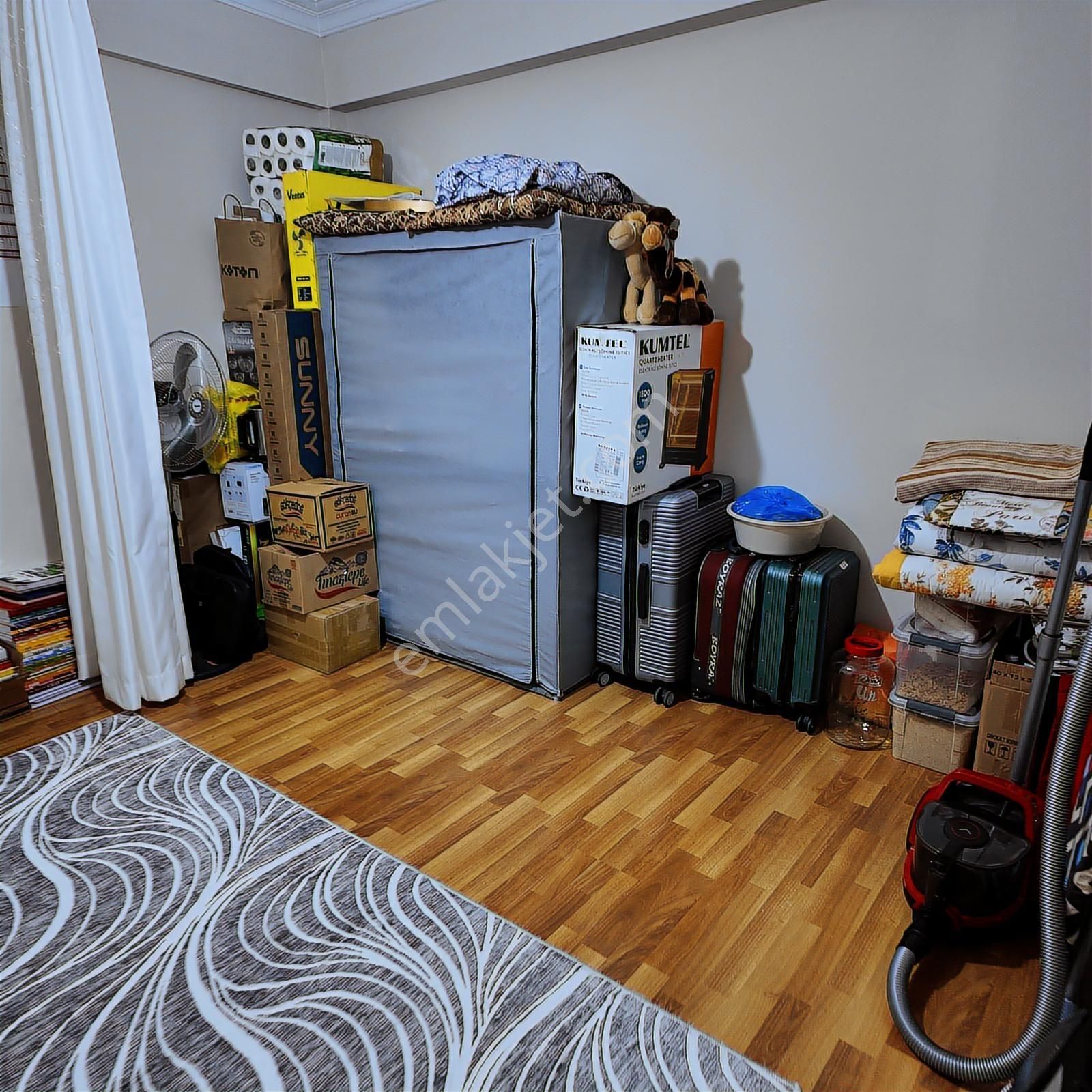 Ragıpbey'de 150 M² 3+1 Doğalgazlı Ve Asansörlü Geniş Daire - Görsel 16