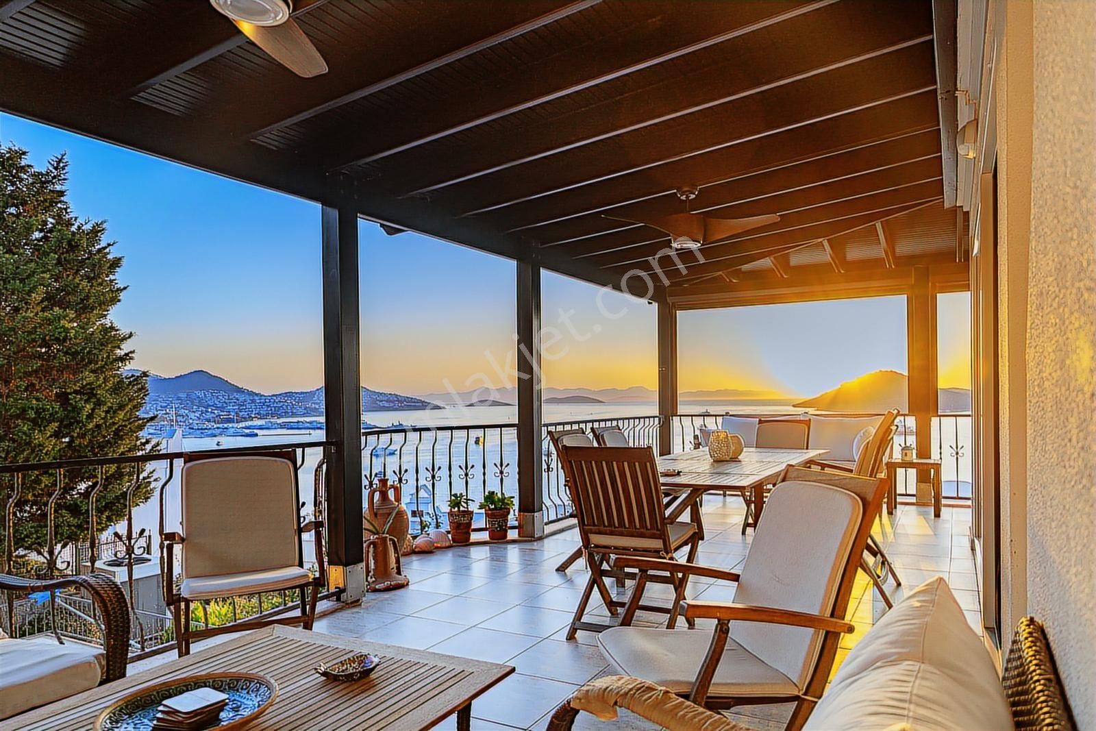 Yalıkavak'ta Deniz Manzaralı 6+2 Özel Havuzlu Villa - Görsel 3