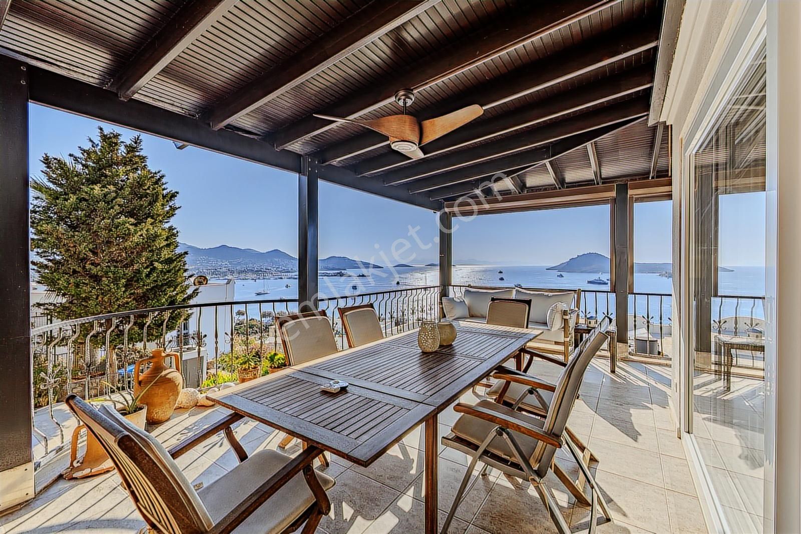 Yalıkavak'ta Deniz Manzaralı 6+2 Özel Havuzlu Villa - Görsel 34