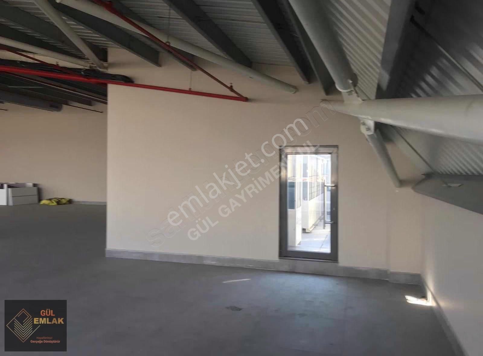 Esenyurt Akçaburgazda 700 M2 Hafif İmalata Uygun Ofis Katı - Görsel 9