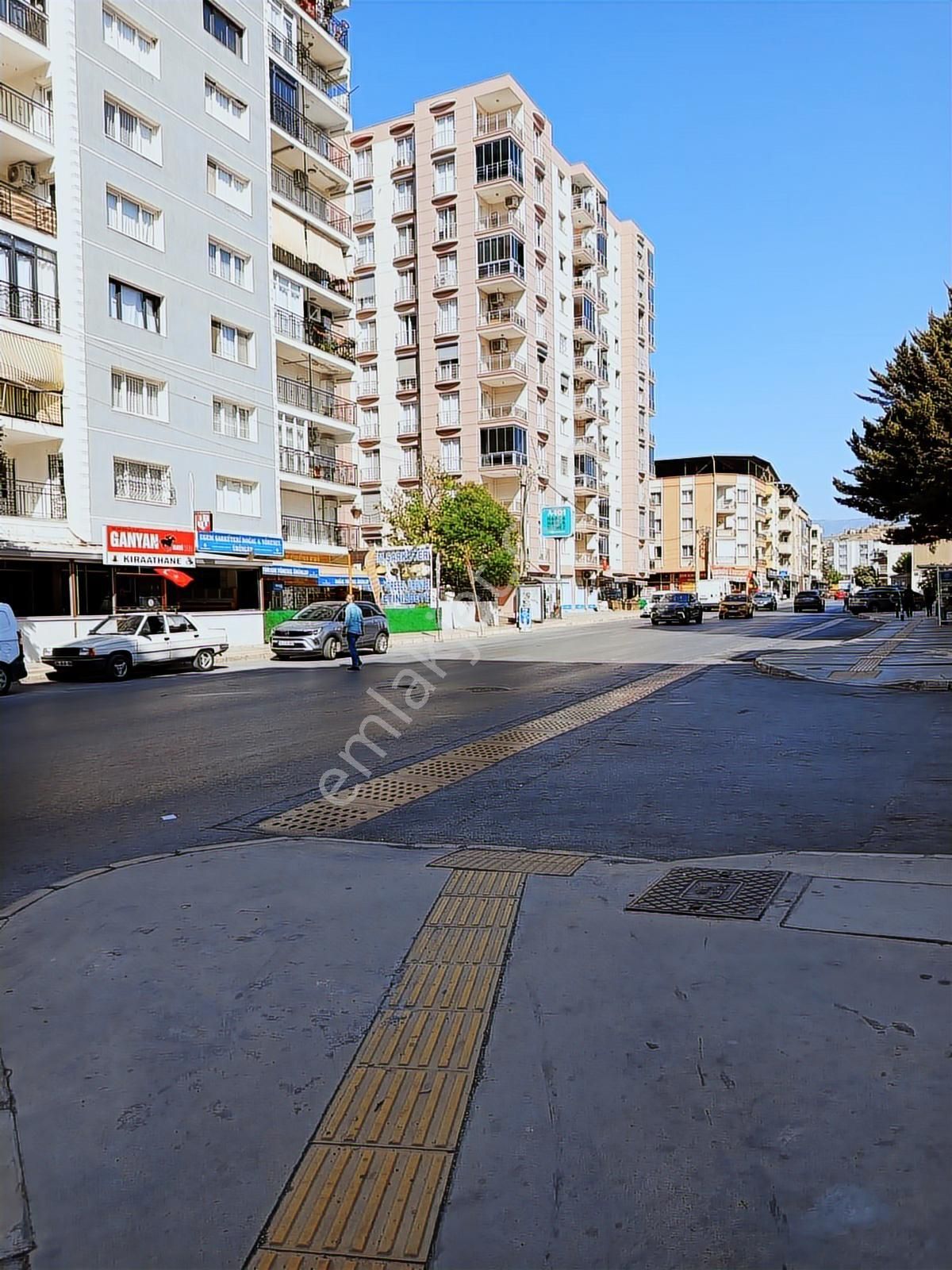 İşlek Cadde Üzeri Eski Kaymakamlık Karşısı Dükkan - Görsel 11