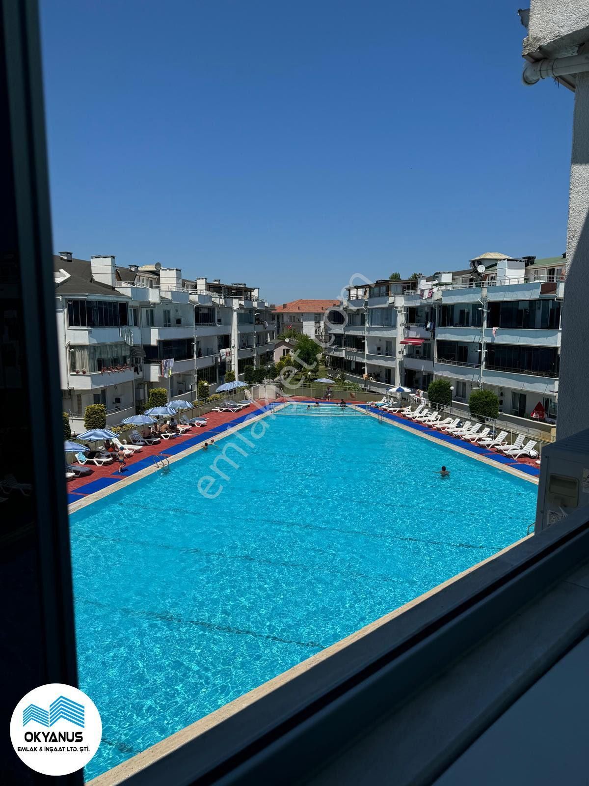 Karasu'da Yaz Ve Kış Kullanıma Uygun Havuzlu 2+1 Daire