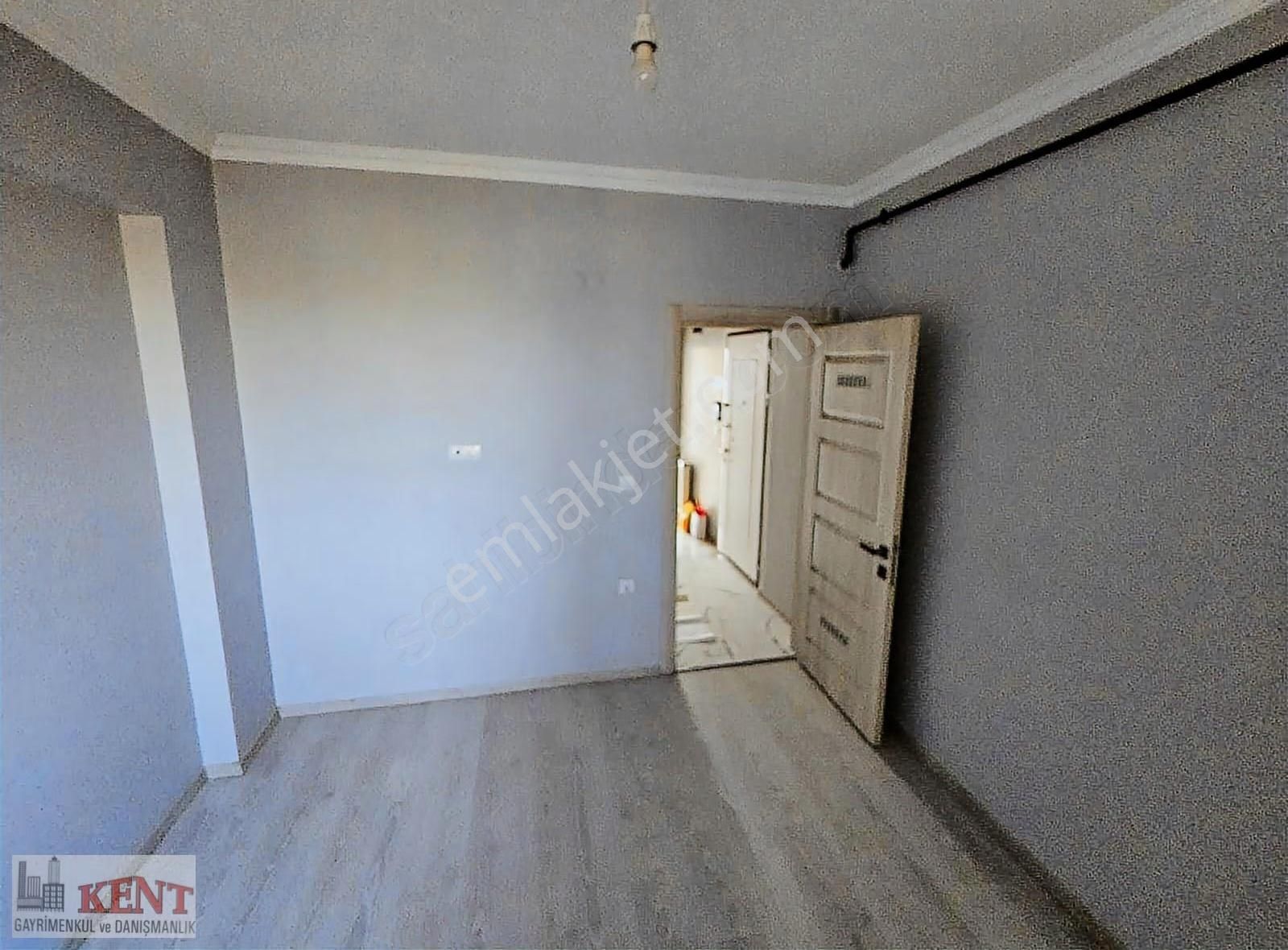 Kent Emlak'tan Sakarya Caddesi Üzerinde Satılık 1+1 Daire - Görsel 6