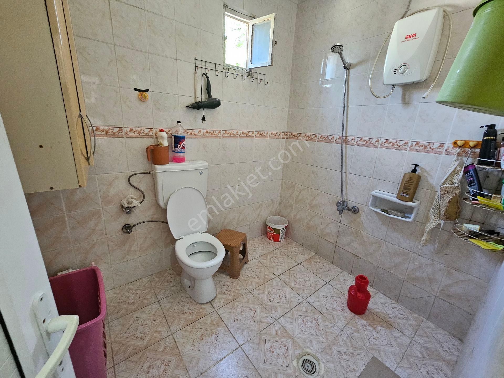 Seyhan Da Gülpınar Mh Salı Pazarına Yakın 200 Mt 3+1 2 Katlı Müstakil Ev - Görsel 3