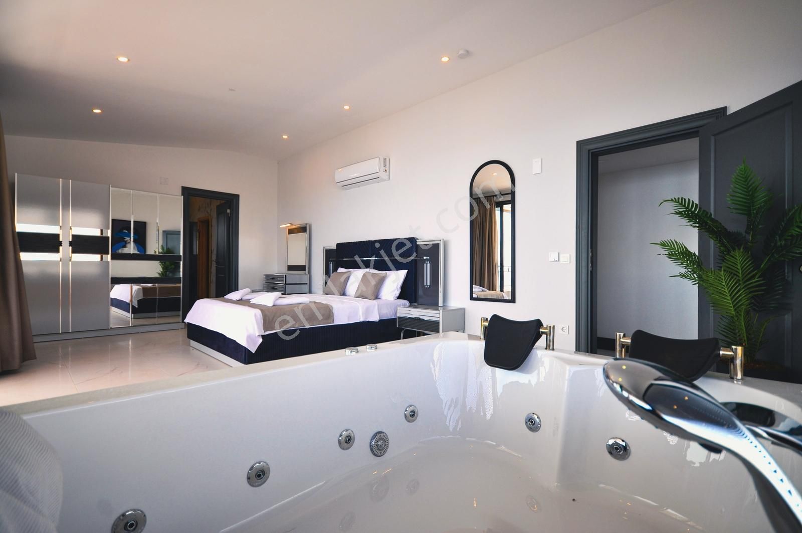 Kalkanın En Prestijli Konumunda 9 Adet Ultra Lüks Villa - Görsel 35