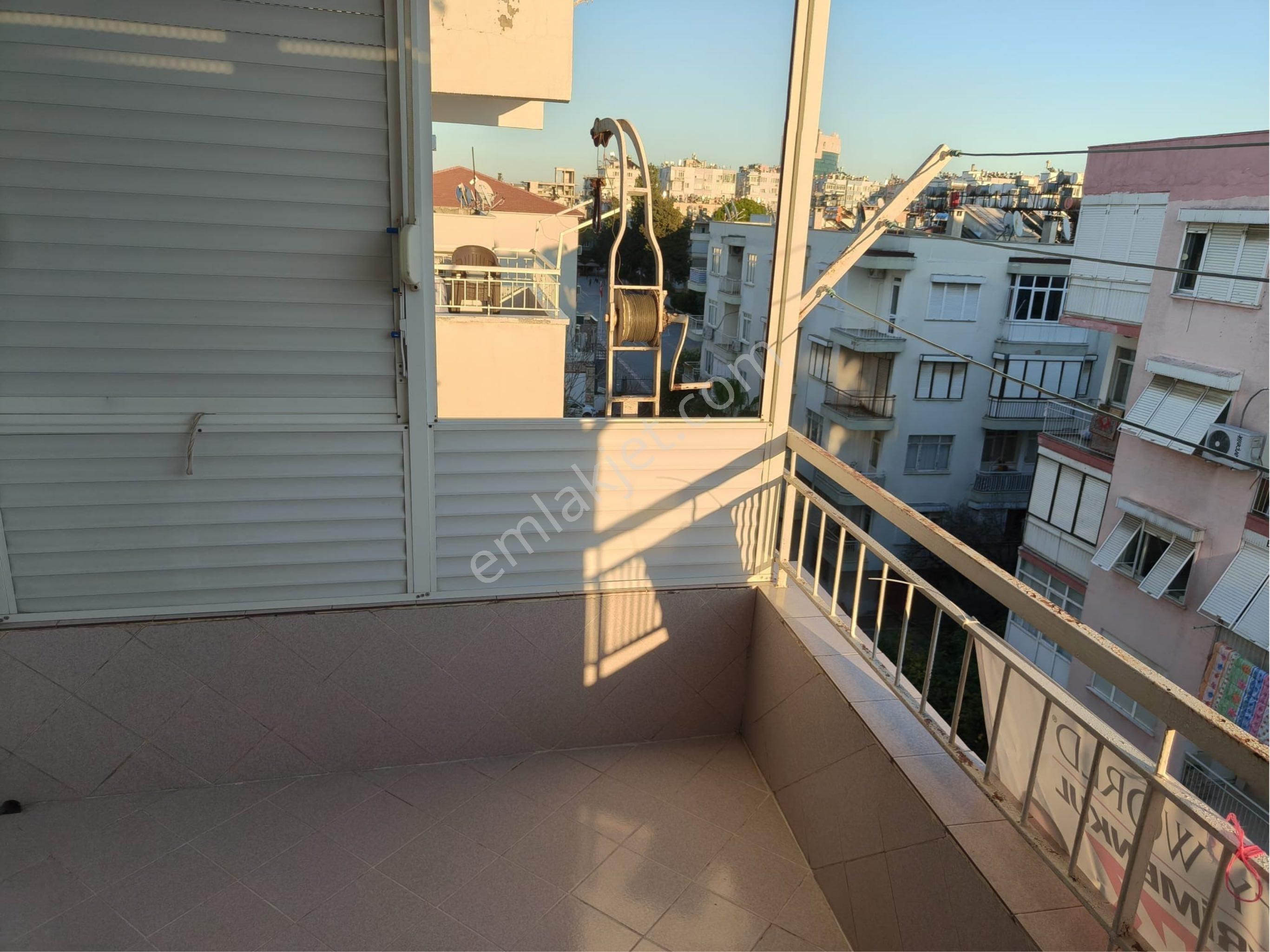 Memurevlerinde Satılık 3+1 Geniş Daire - Görsel 25