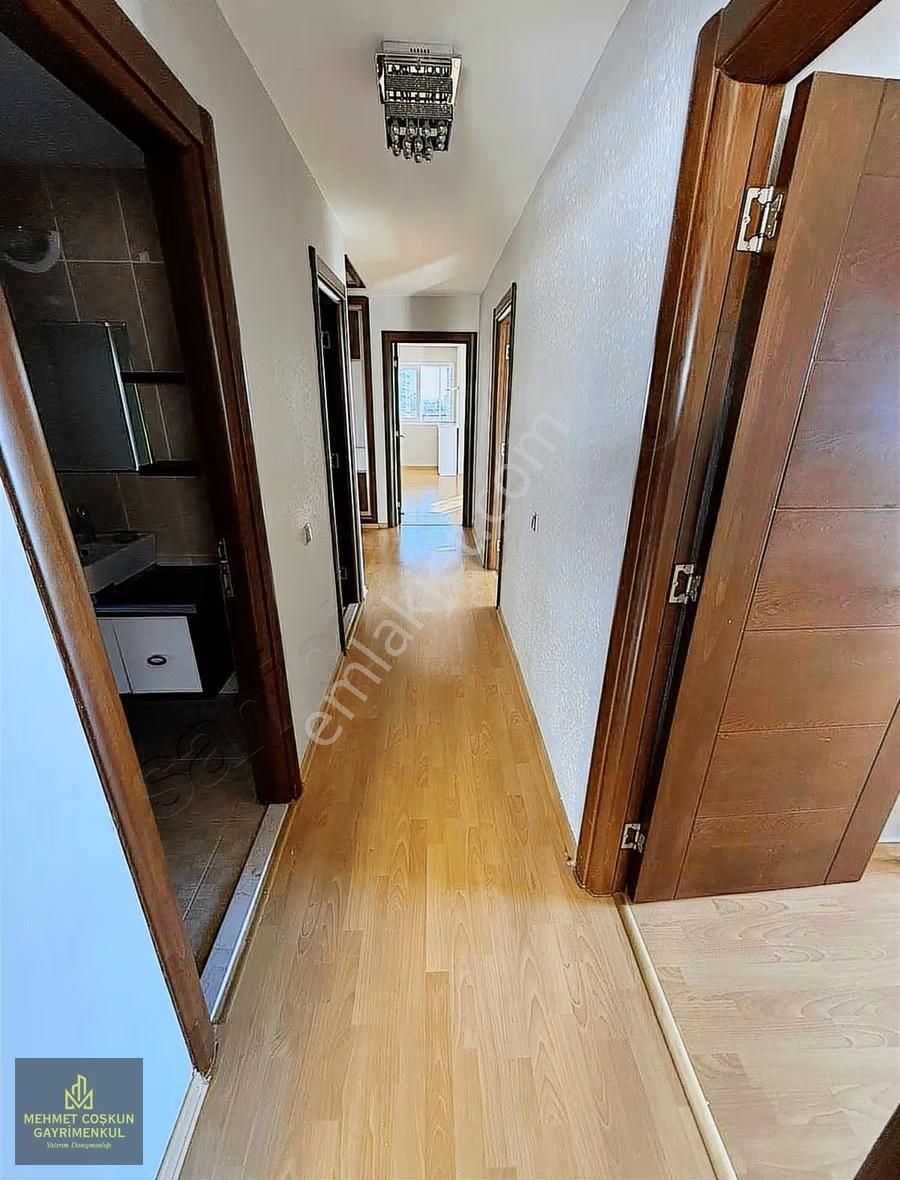 Medline Hastanesi Karşısında İskanlı Satılık 4+1 Geniş Daire - Görsel 25