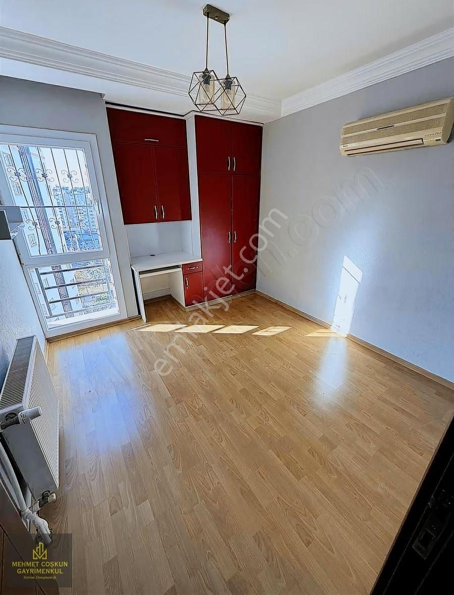 Medline Hastanesi Karşısında İskanlı Satılık 4+1 Geniş Daire - Görsel 32