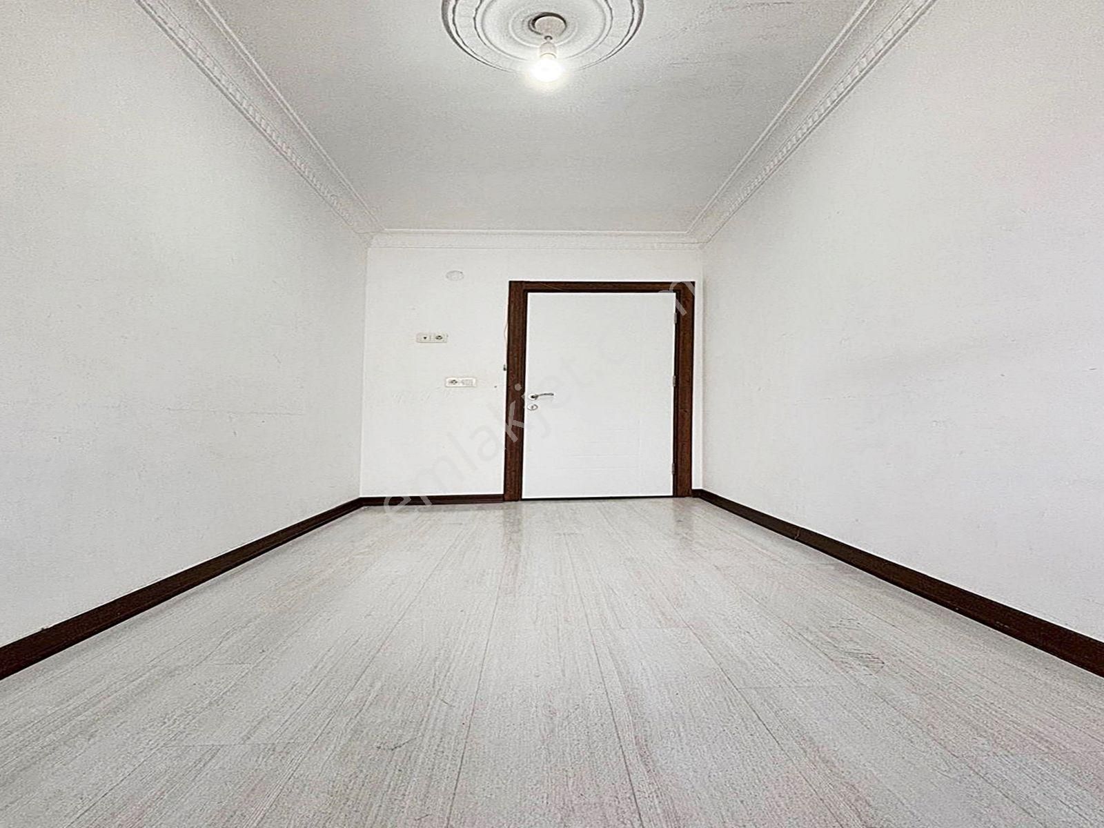 Cadde34'den Eminevime & %70 Krediye Uygun Metrobüse 5 Dk Sıfır 2+1 Balkonlu Arakat Satılık Daire - Görsel 22