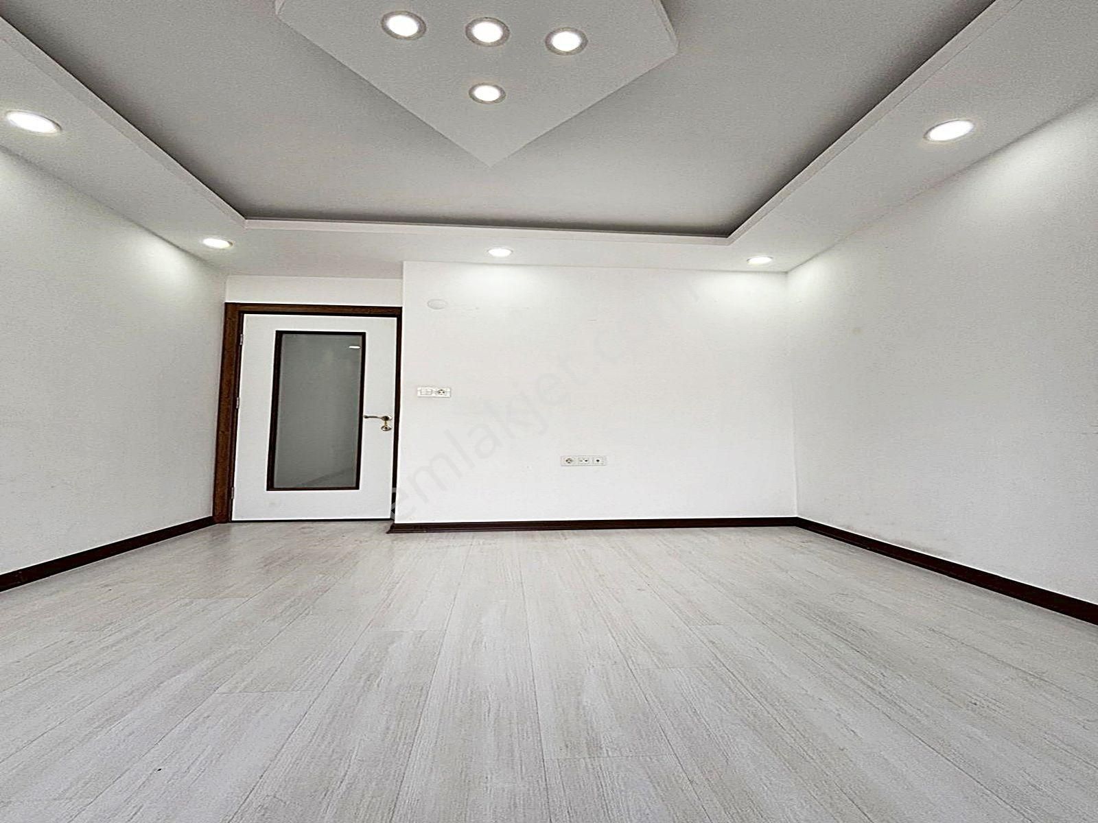 Cadde34'den Eminevime & %70 Krediye Uygun Metrobüse 5 Dk Sıfır 2+1 Balkonlu Arakat Satılık Daire - Görsel 7