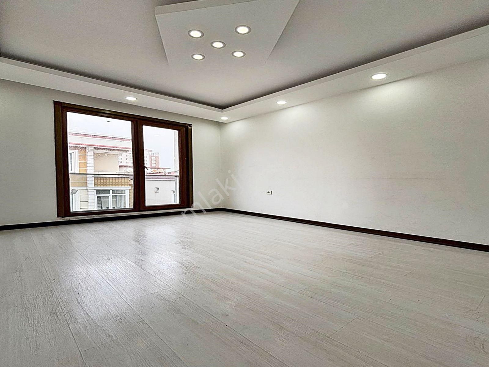 Cadde34'den Eminevime & %70 Krediye Uygun Metrobüse 5 Dk Sıfır 2+1 Balkonlu Arakat Satılık Daire - Görsel 5