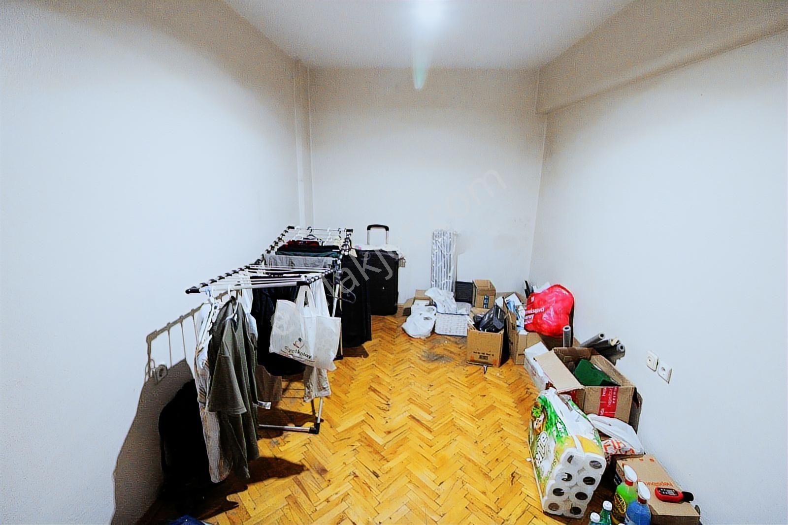 Ordu Caddesi'nde Asansörlü 3+1 Satılık Daire Turyap'tan - Görsel 9