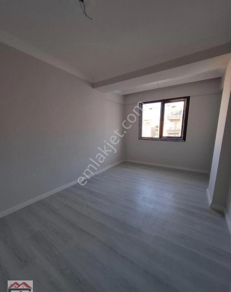 Akhisar Cumhuriyet Fahri Sertel Emlaktan Satılık 2+1 Sıfır Daire - Görsel 13