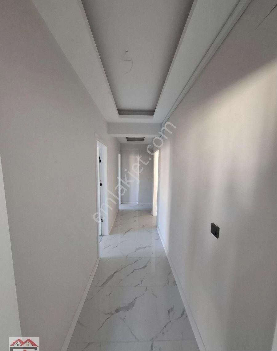 Akhisar Cumhuriyet Fahri Sertel Emlaktan Satılık 2+1 Sıfır Daire - Görsel 8