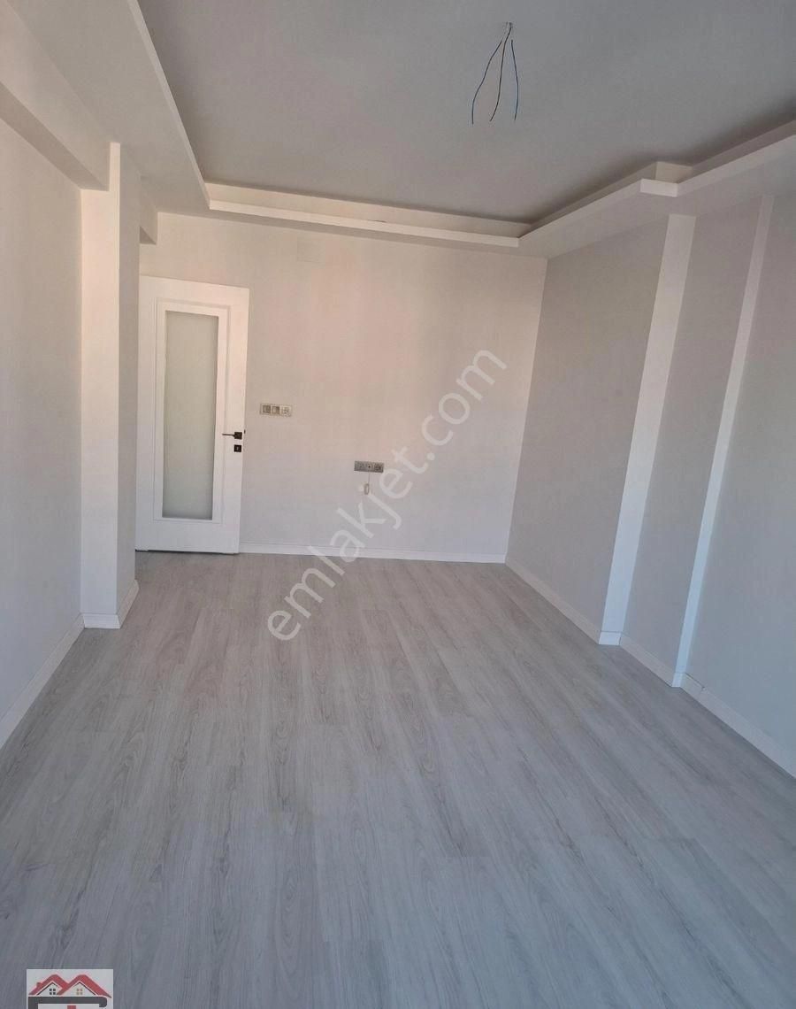 Akhisar Cumhuriyet Fahri Sertel Emlaktan Satılık 2+1 Sıfır Daire - Görsel 24