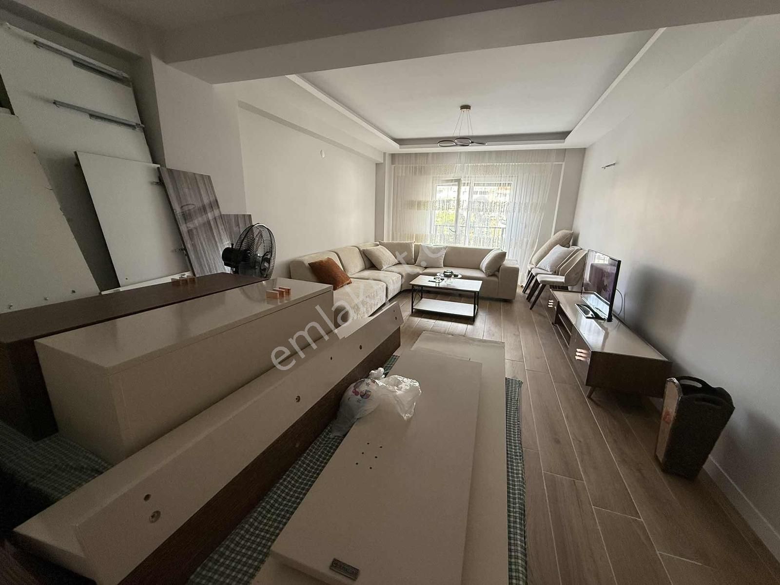 Karşıyaka Nergiz Izban Yanı Satılık 3+1 Daire - Görsel 3