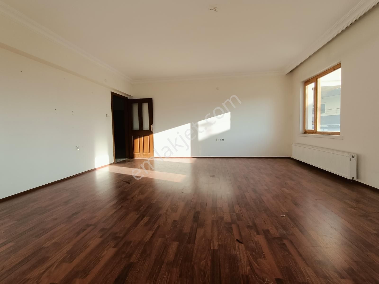 Emaks'tan/odtü Orman Manaralı/ara Katta/geniş/3+1/kiralık Daire - Görsel 3