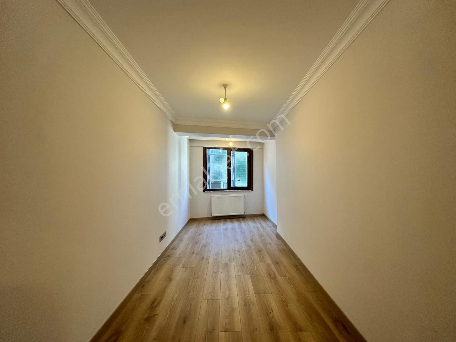 ▃yatırım▃ Küçükyalıda Ulaşım Sorunu Olmayan Ön Cephe 3. Kat 3+1 - Görsel 8