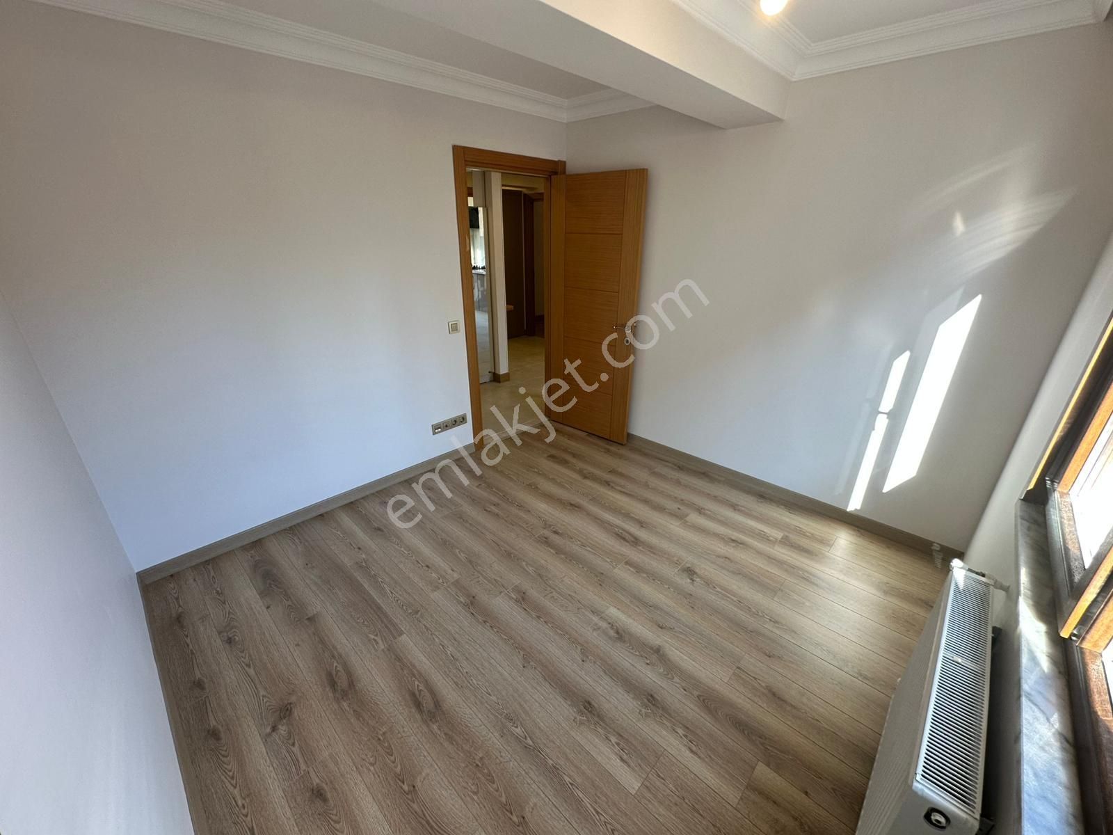 ▃yatırım▃ Küçükyalıda Ulaşım Sorunu Olmayan Ön Cephe 3. Kat 3+1 - Görsel 30