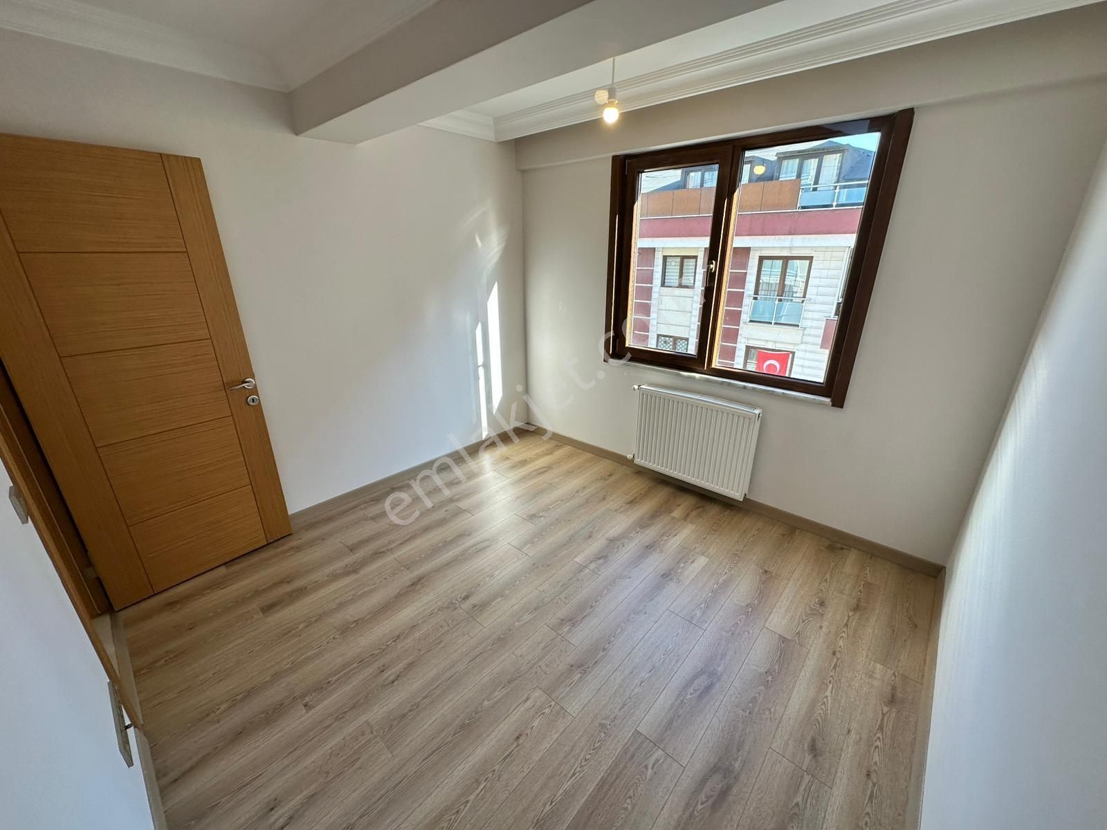 ▃yatırım▃ Küçükyalıda Ulaşım Sorunu Olmayan Ön Cephe 3. Kat 3+1 - Görsel 10