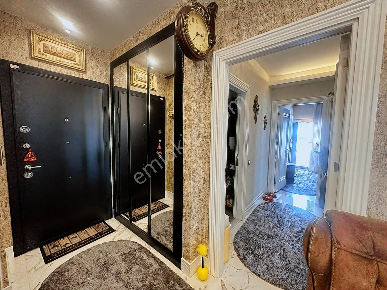 Kolezyum'dan Mezitli Soli Civarı Havuzlu Özel Tasarım 2+1 ! - Görsel 18