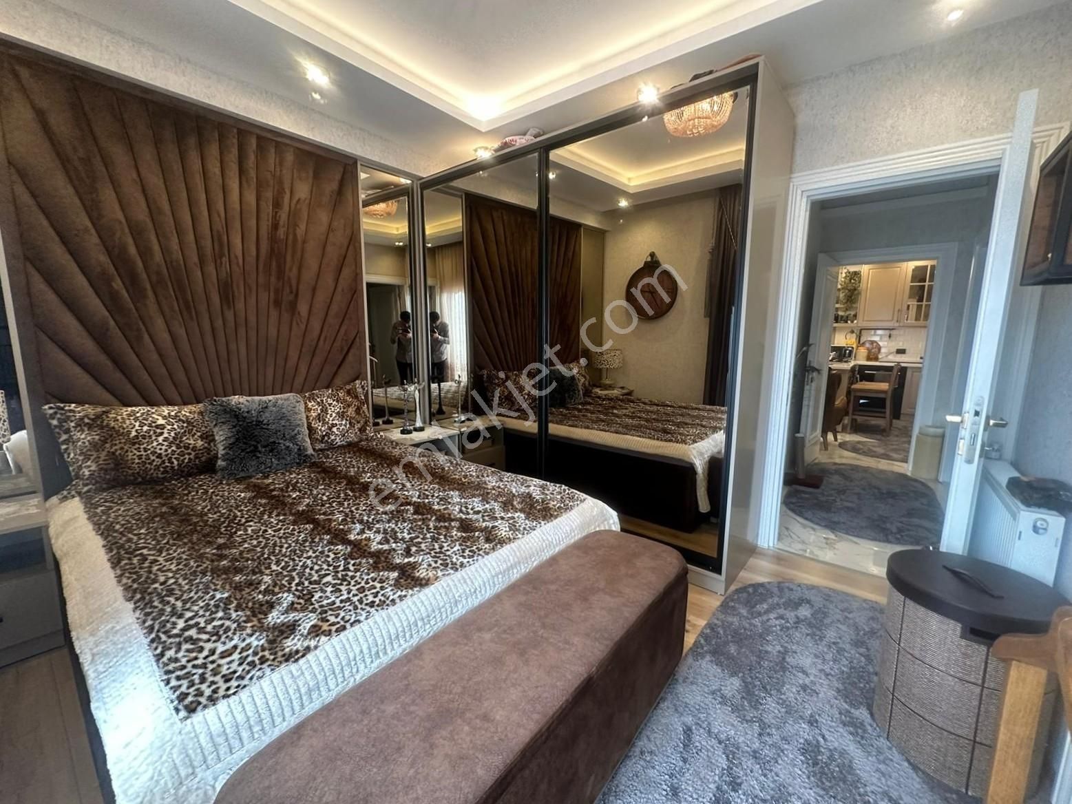 Kolezyum'dan Mezitli Soli Civarı Havuzlu Özel Tasarım 2+1 ! - Görsel 12