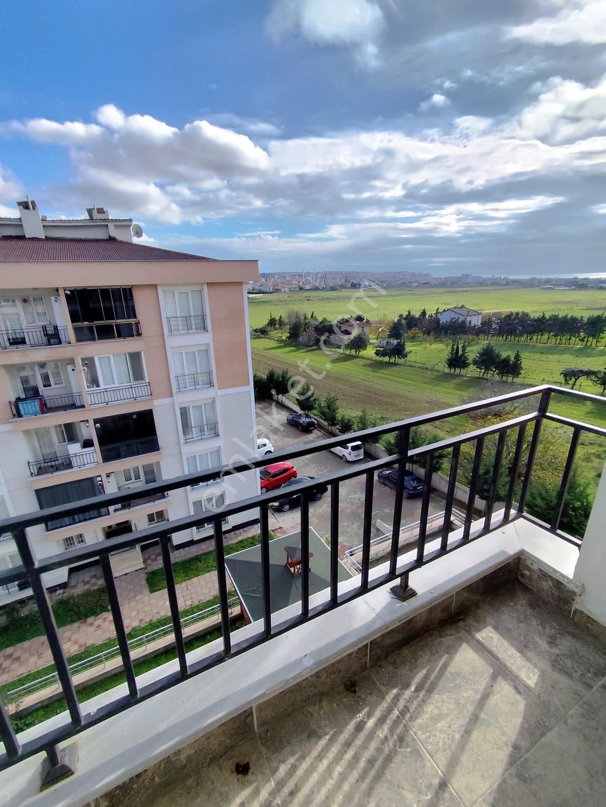 Silivri Mimar Sinanda Satılık 3 Yaşında 2+1 Daire - Görsel 3