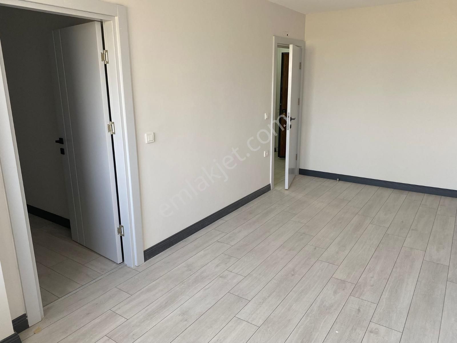 Ilıca'da Site İçinde 3+1 Kiralık Dubleks Daire - Görsel 19