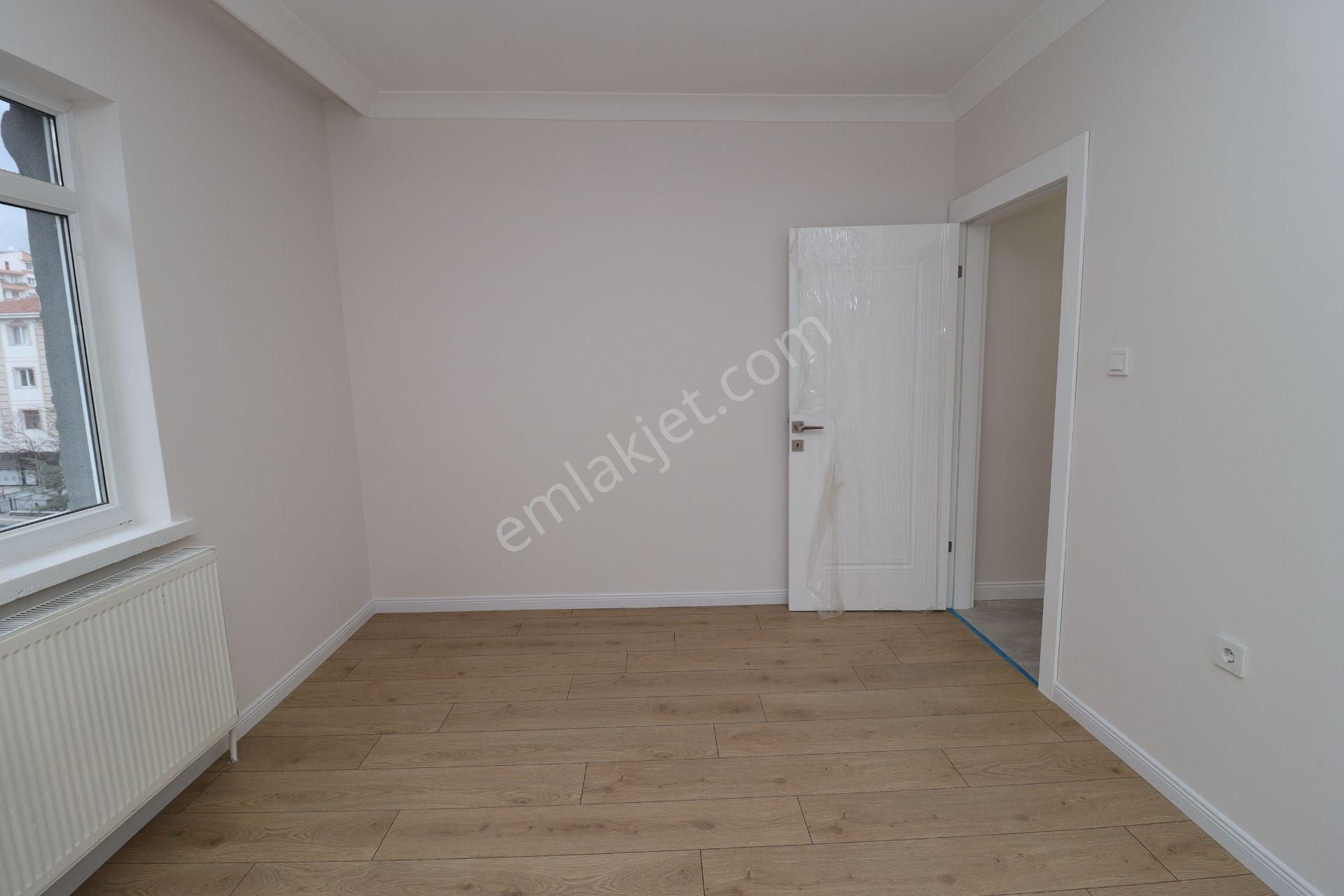 Akif'ten Elvan'da 3+1 Full Yapılı Ara Kat D/b Cephe Satılık Daire - Görsel 9