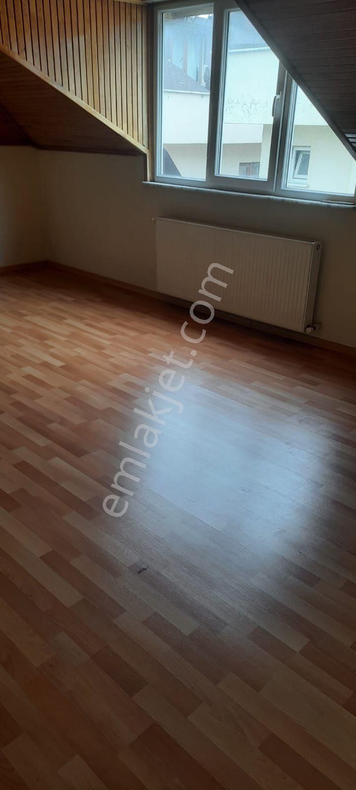 Madenler Metro Durağı Na Yakın3+1 Ayrı Mutfak Geniş Daire - Görsel 24