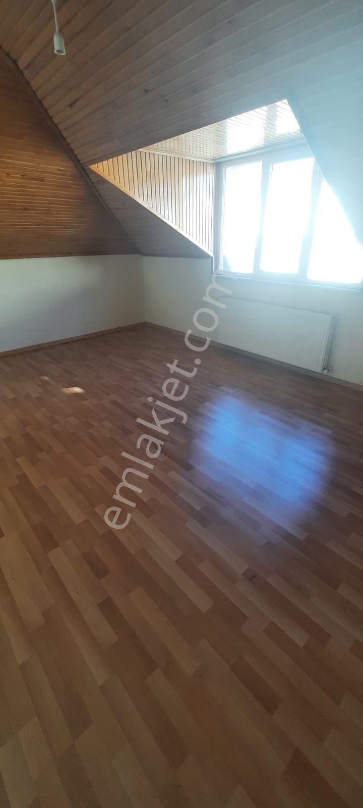 Madenler Metro Durağı Na Yakın3+1 Ayrı Mutfak Geniş Daire - Görsel 35