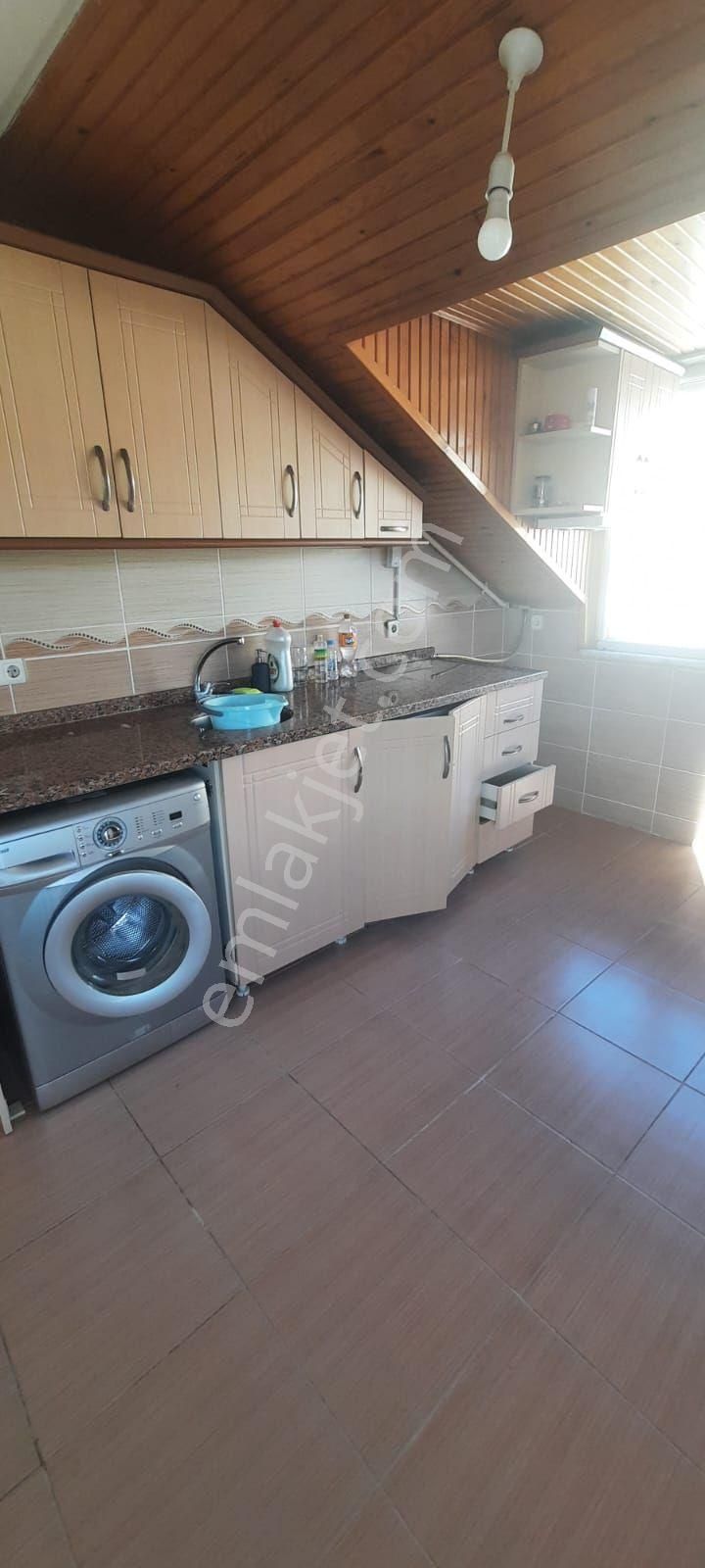 Madenler Metro Durağı Na Yakın3+1 Ayrı Mutfak Geniş Daire - Görsel 32