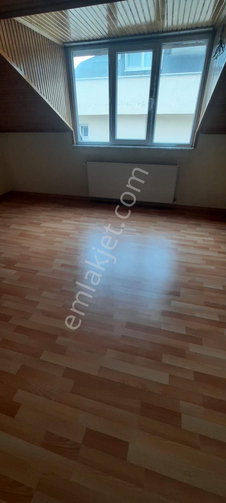 Madenler Metro Durağı Na Yakın3+1 Ayrı Mutfak Geniş Daire - Görsel 21