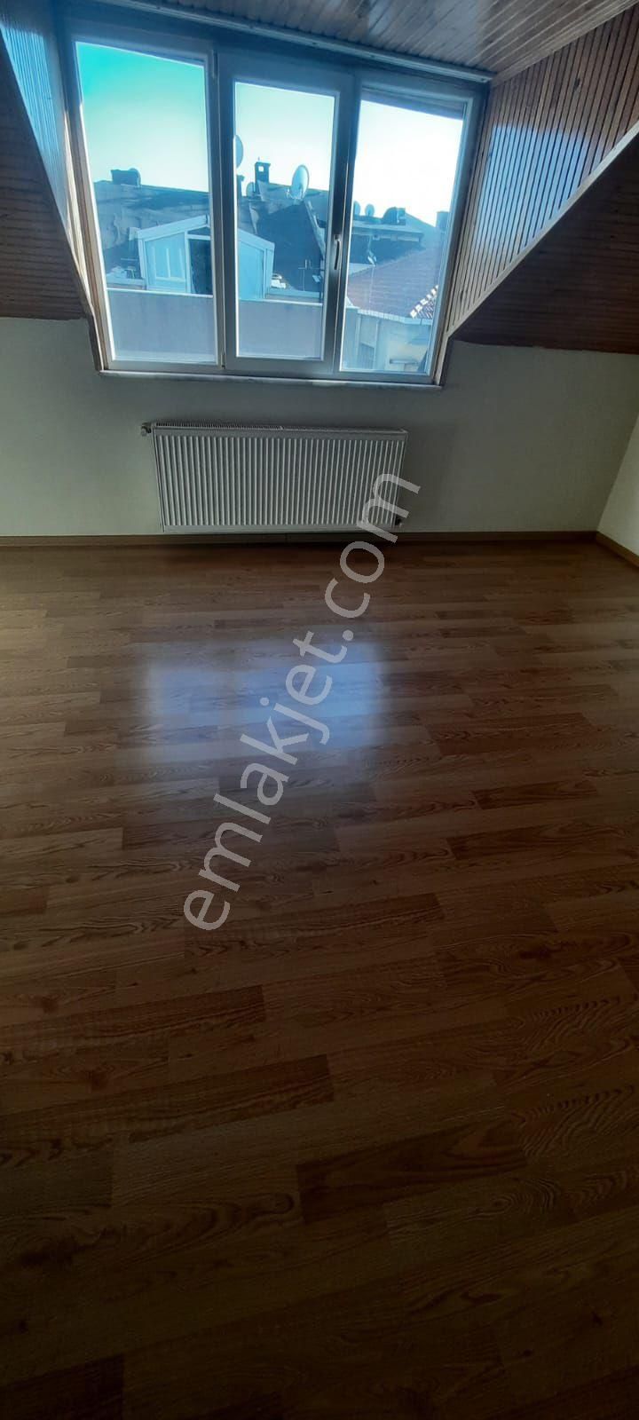 Madenler Metro Durağı Na Yakın3+1 Ayrı Mutfak Geniş Daire - Görsel 26