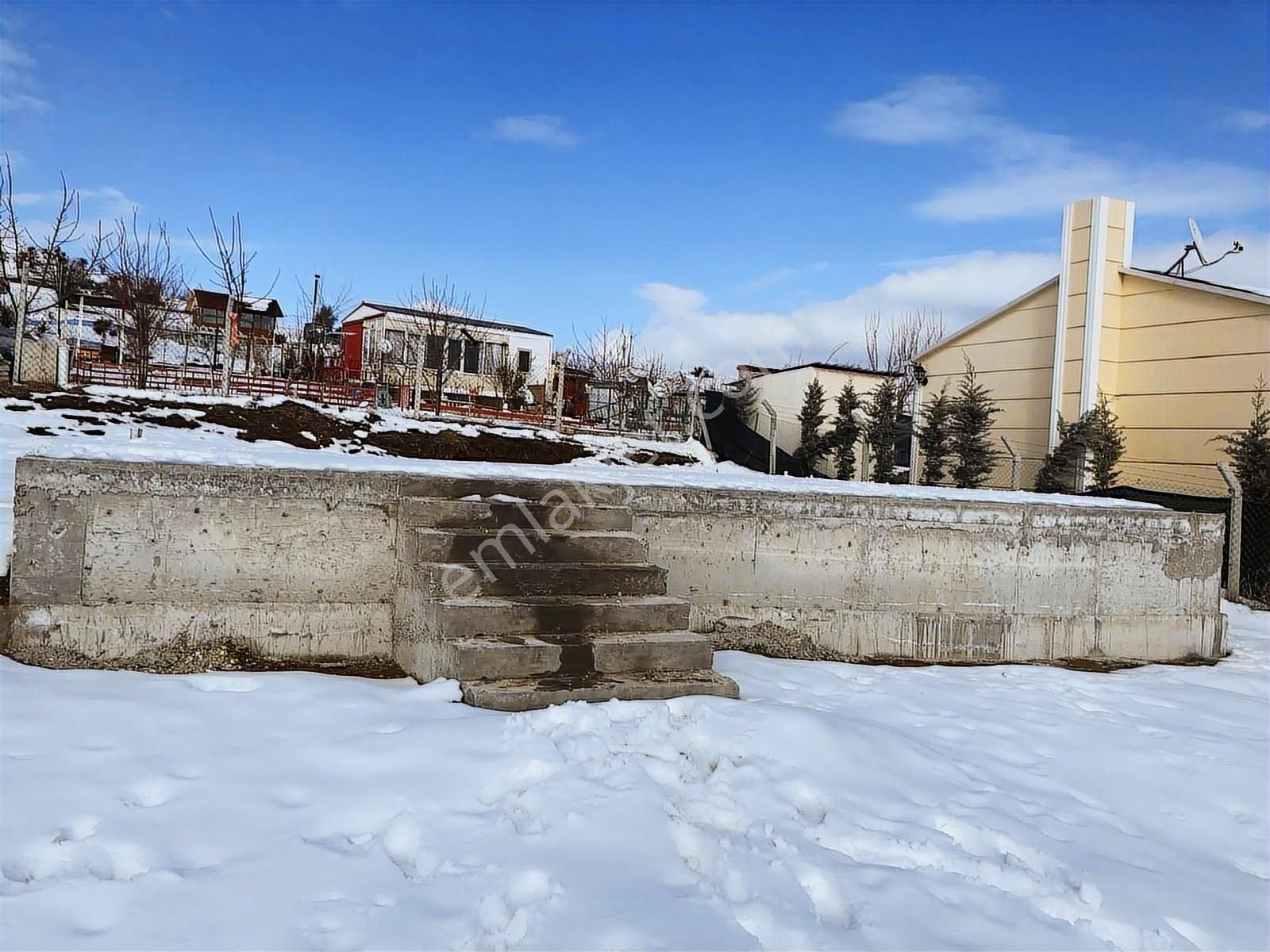 Serhat Cengiz Den Kadastro Yoluna Cepheli 585+1275 M² Tapulu - Görsel 14