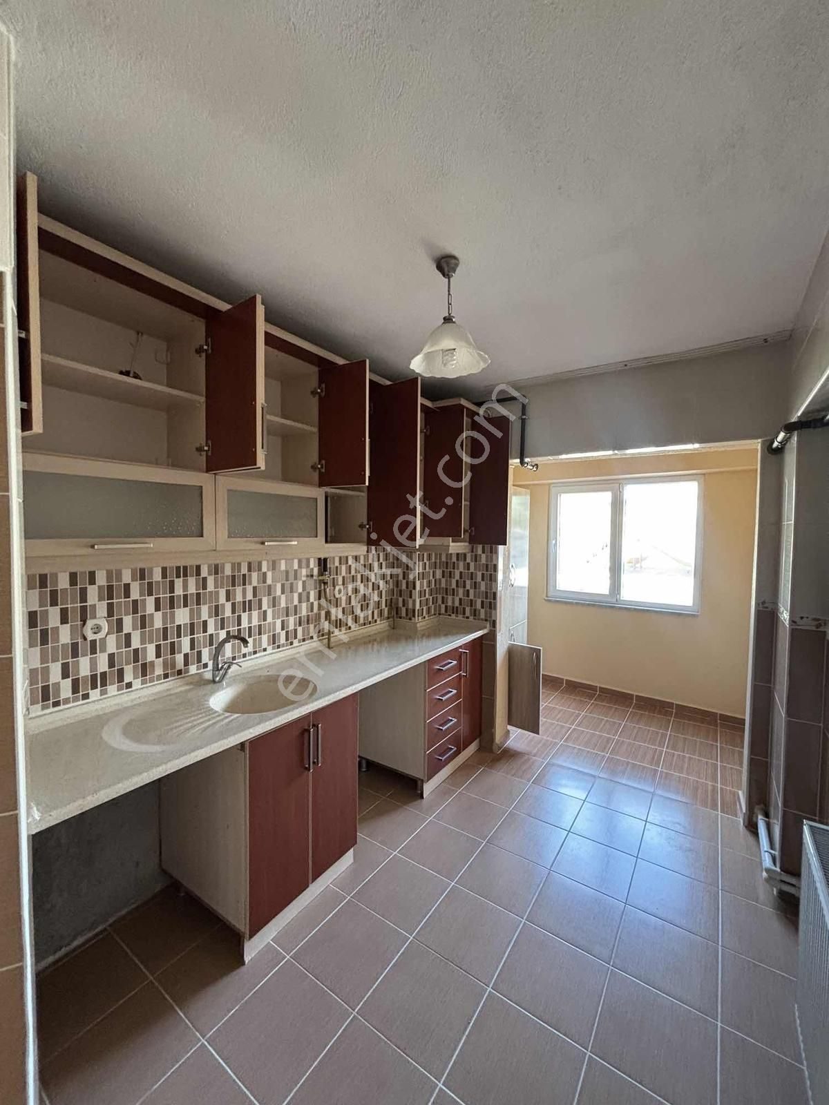 Kiralık Yeni Mah. 2+1 95m2 Temiz Daire Yatağan Muğla - Görsel 17