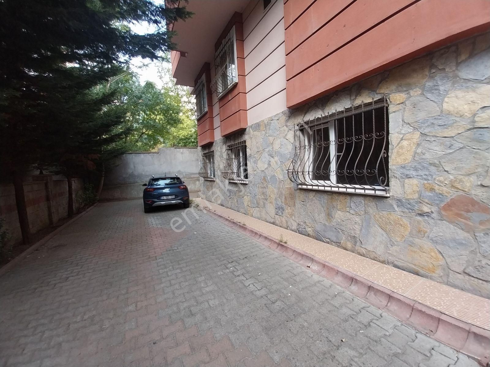 Merkezi Konumda Bahçe Kullanımlı Kaçırılmaz Fırsat - Görsel 13