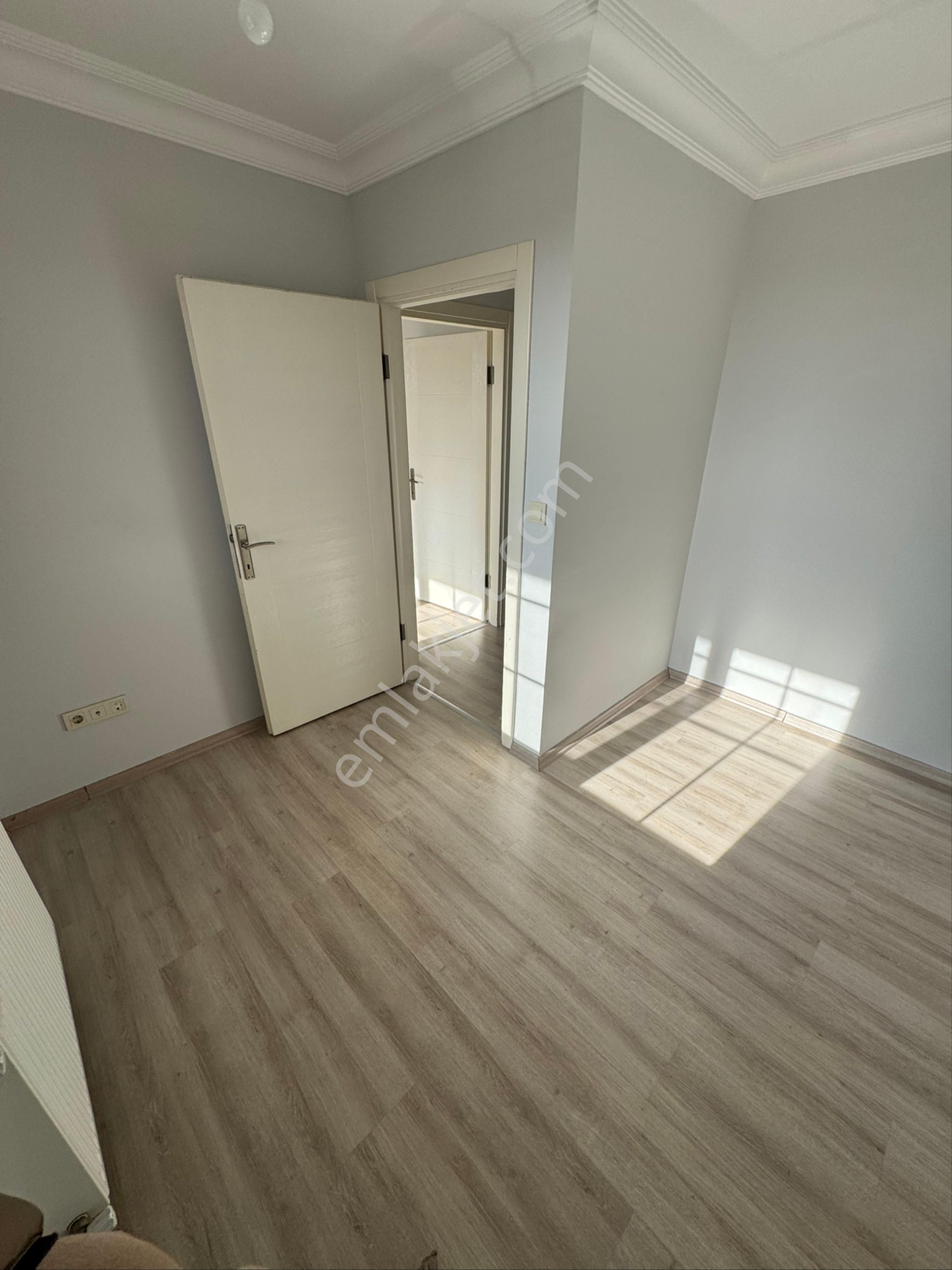 Katta Tek 3+1 Boş Satılık - Görsel 14