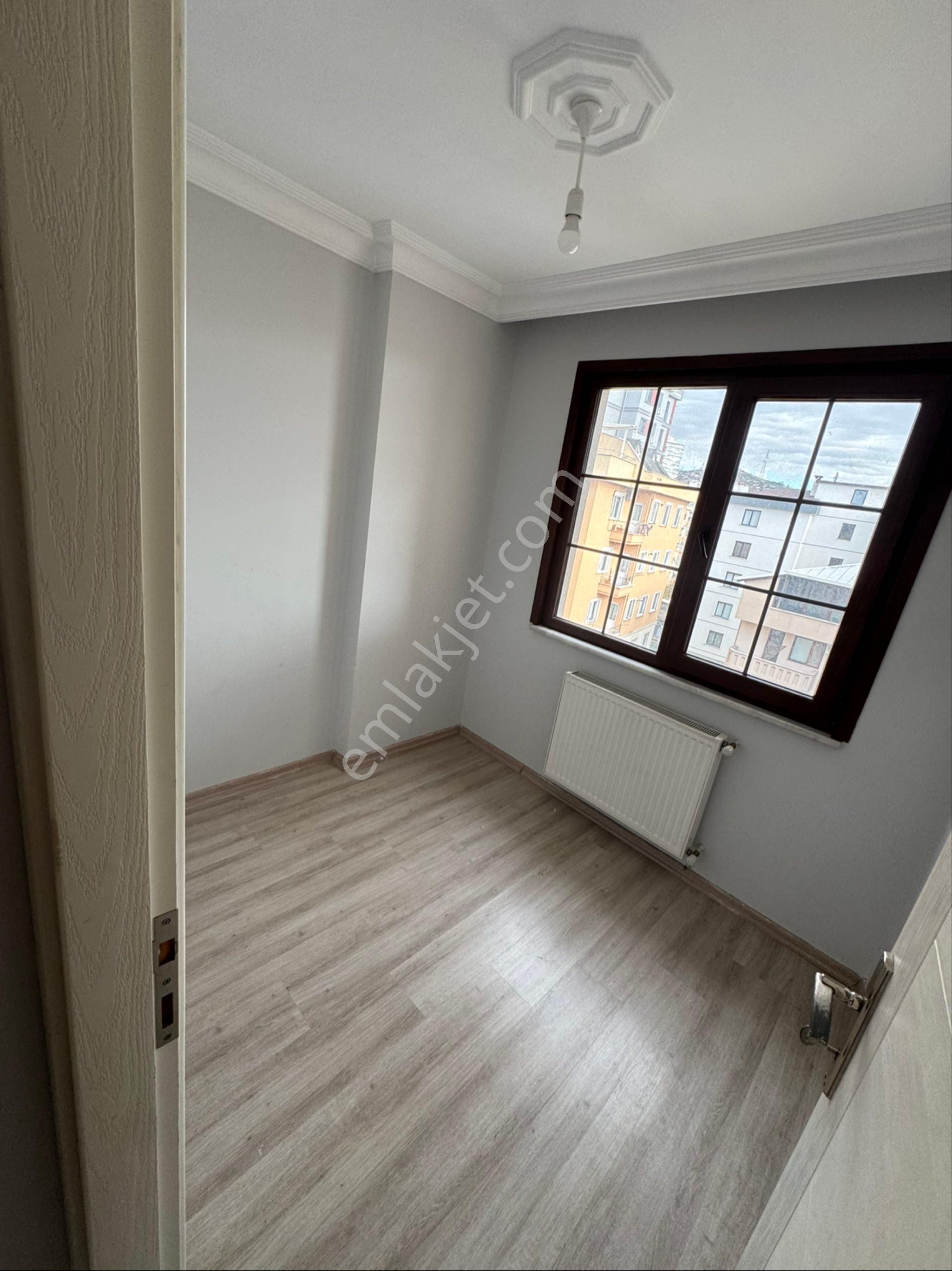 Katta Tek 3+1 Boş Satılık - Görsel 6