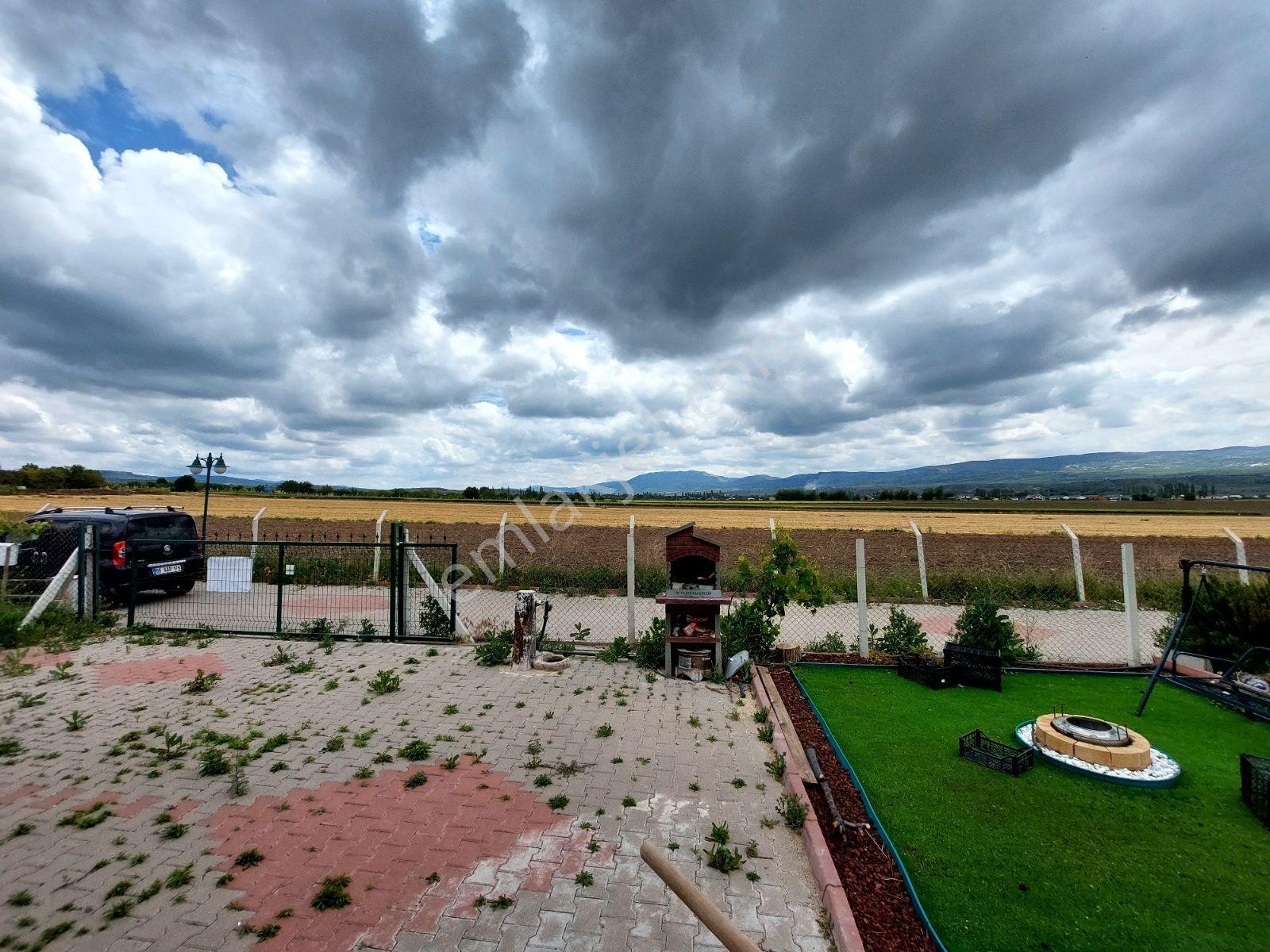 Tanrıverdi'den Satılık Günbaşında Hobi Bahçesi 430m2 - Görsel 9
