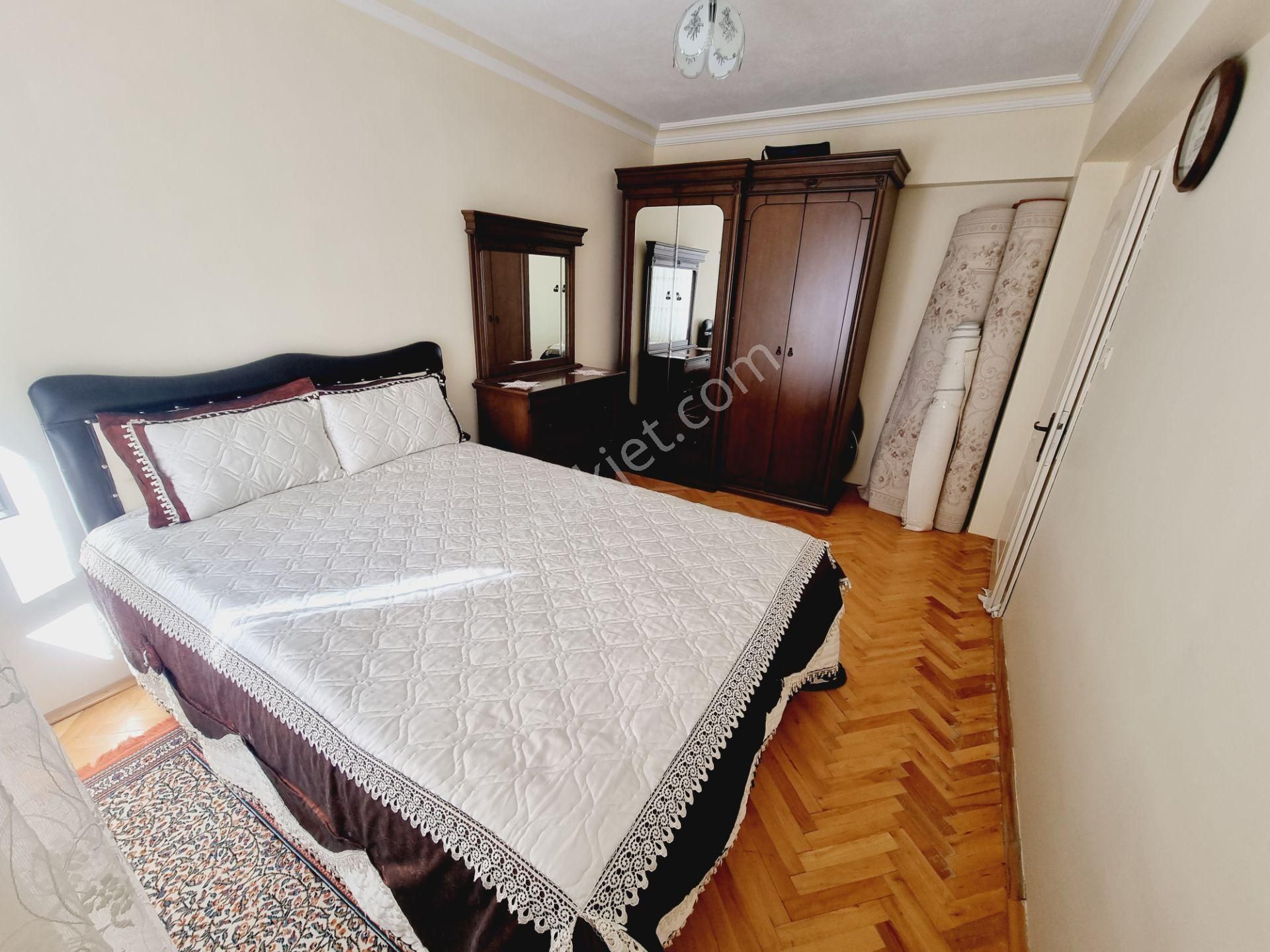 Pursaklar Kalecik Emlak'tan Y.emre Mahallesi 2.katta 3+1 Çift Balkonlu - Görsel 13