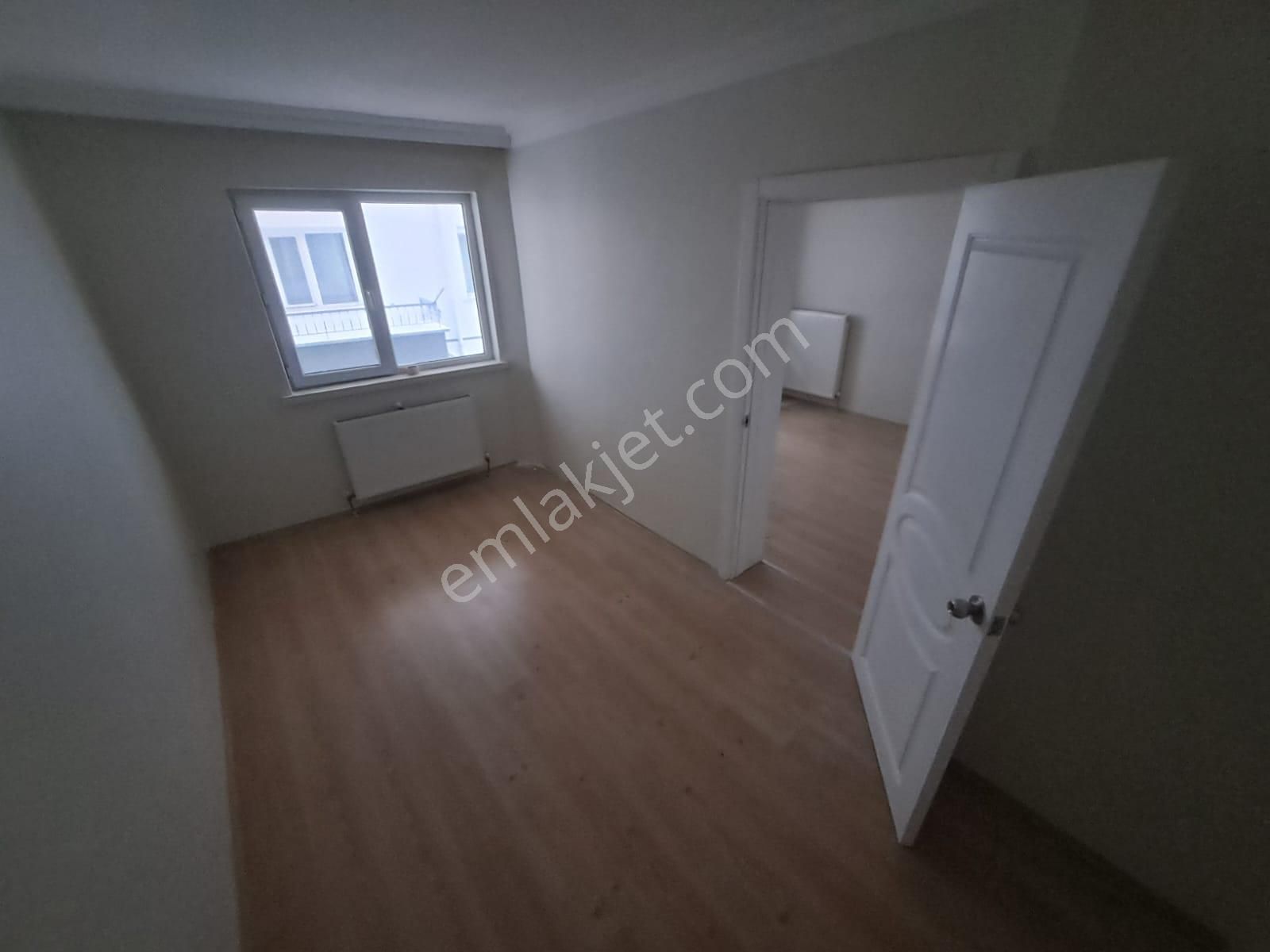 Bilgen Vatan'dan Bağlarbaşı Duman Sokak'ta Asansörlü 4+1 Cepheleri Açık Manzaralı Satılık Daire - Görsel 11