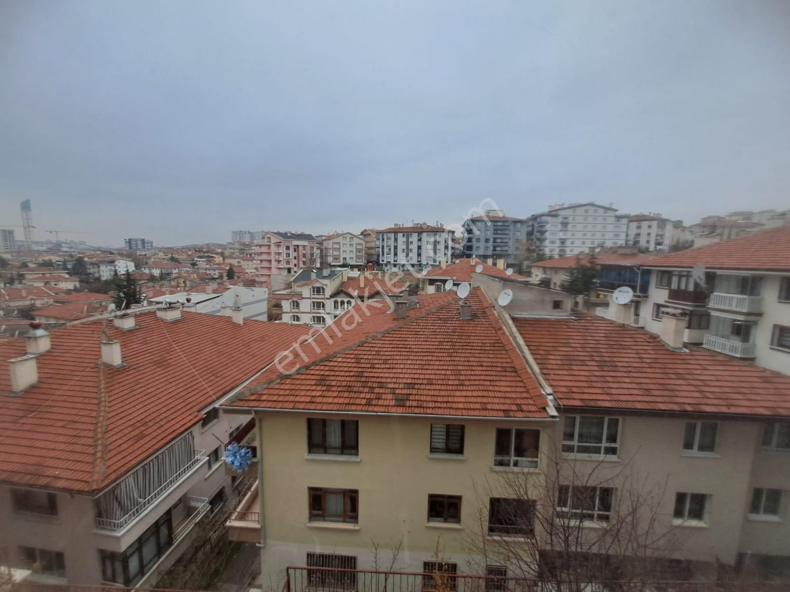 Bilgen Vatan'dan Bağlarbaşı Duman Sokak'ta Asansörlü 4+1 Cepheleri Açık Manzaralı Satılık Daire - Görsel 15