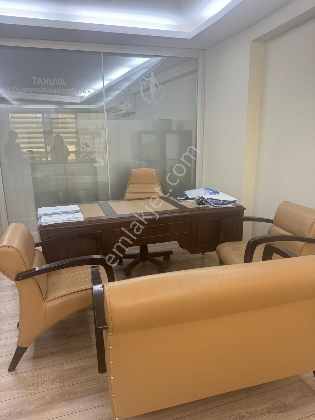 Büyükçekmece Merkezde Bankalar Caddesinde 1+1 Bakımlı Ofis - Görsel 10