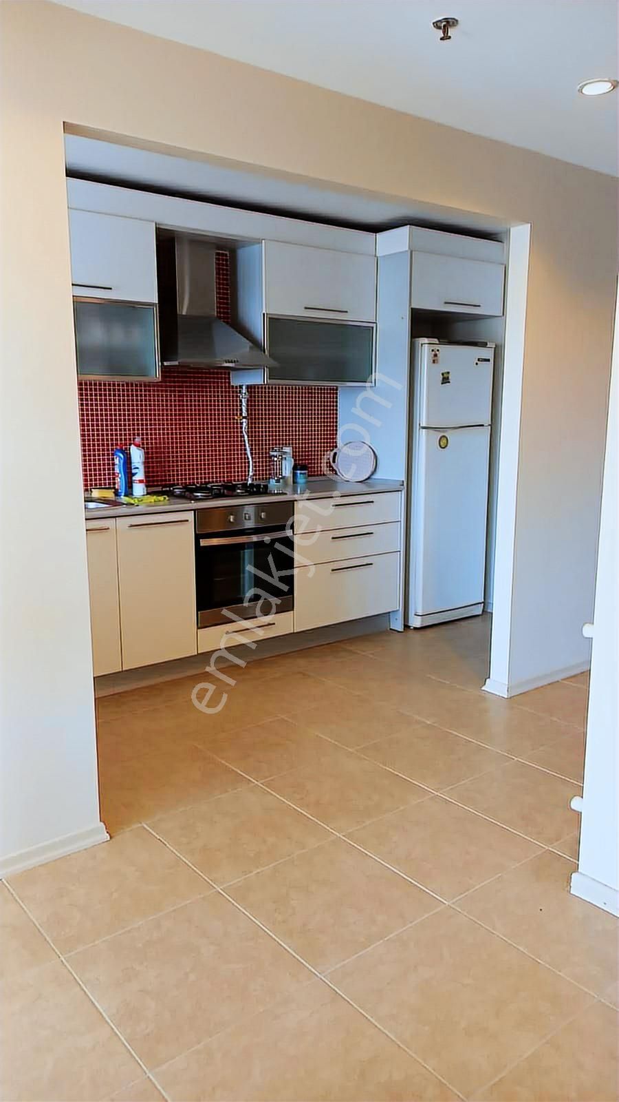 Papatya Residence 1 'de Konuta Ofise Uygun Kiracısız 1+1 - Görsel 4