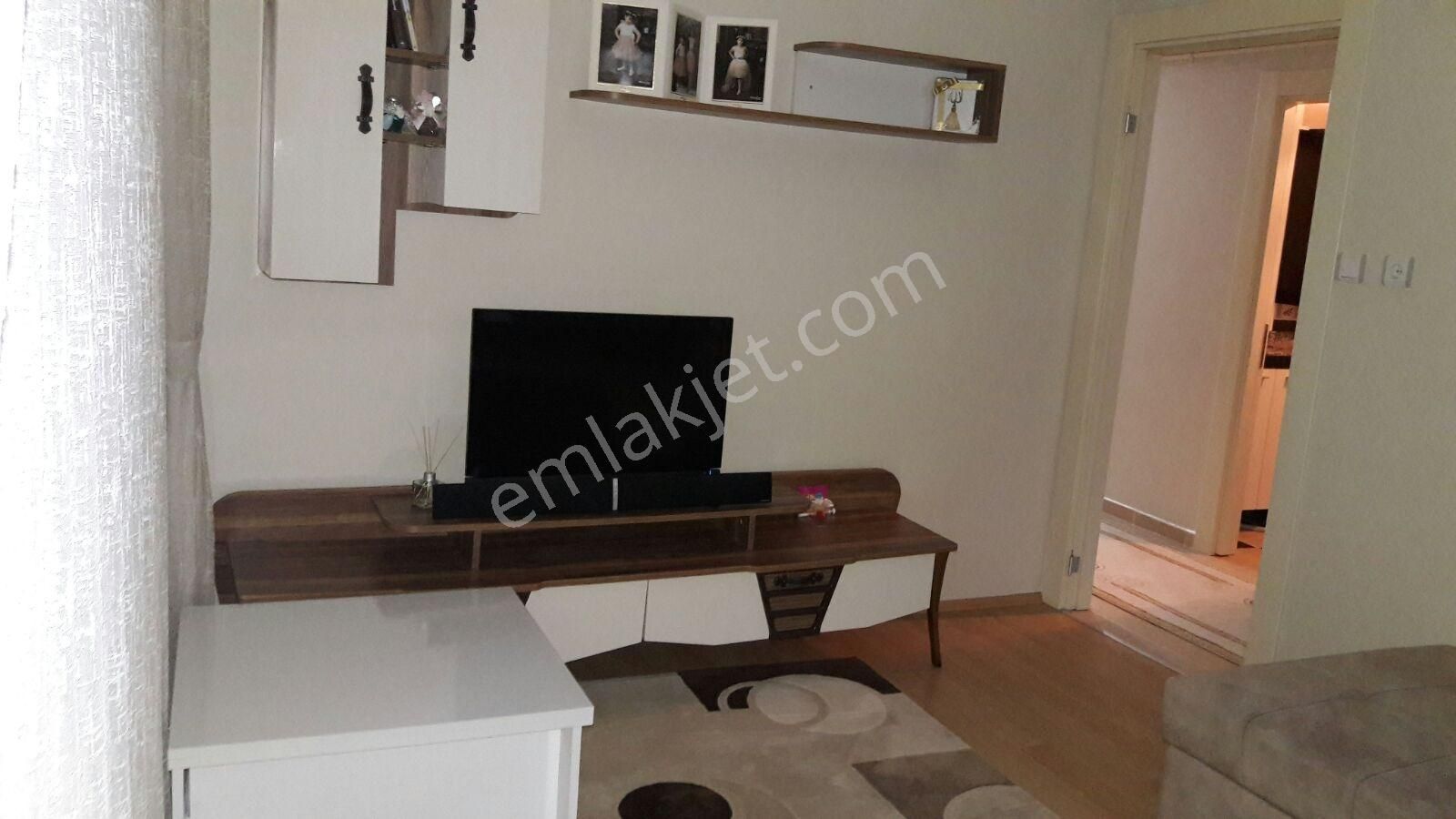 Avcılar Gümüşpala'da Eşyalı Kiracılı Metrobüse 10 Dakika 2+1 - Görsel 2