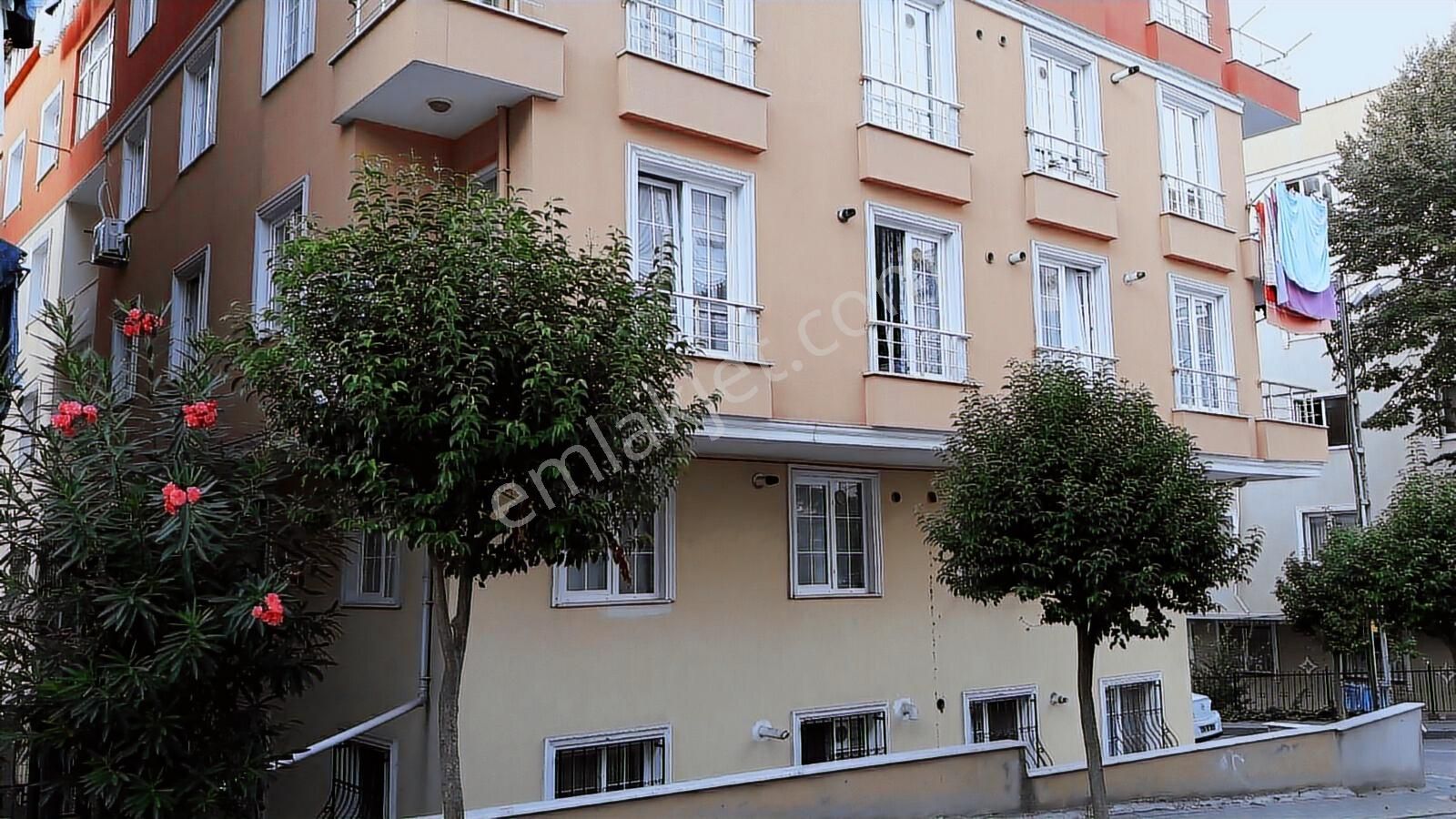 Avcılar Gümüşpala'da Eşyalı Kiracılı Metrobüse 10 Dakika 2+1 - Görsel 4