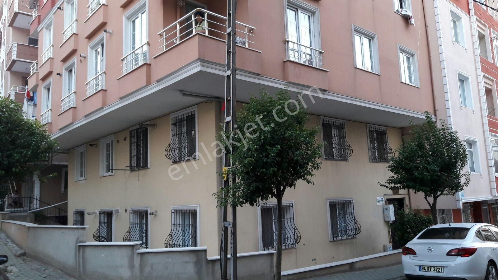 Avcılar Gümüşpala'da Eşyalı Kiracılı Metrobüse 10 Dakika 2+1 - Görsel 9