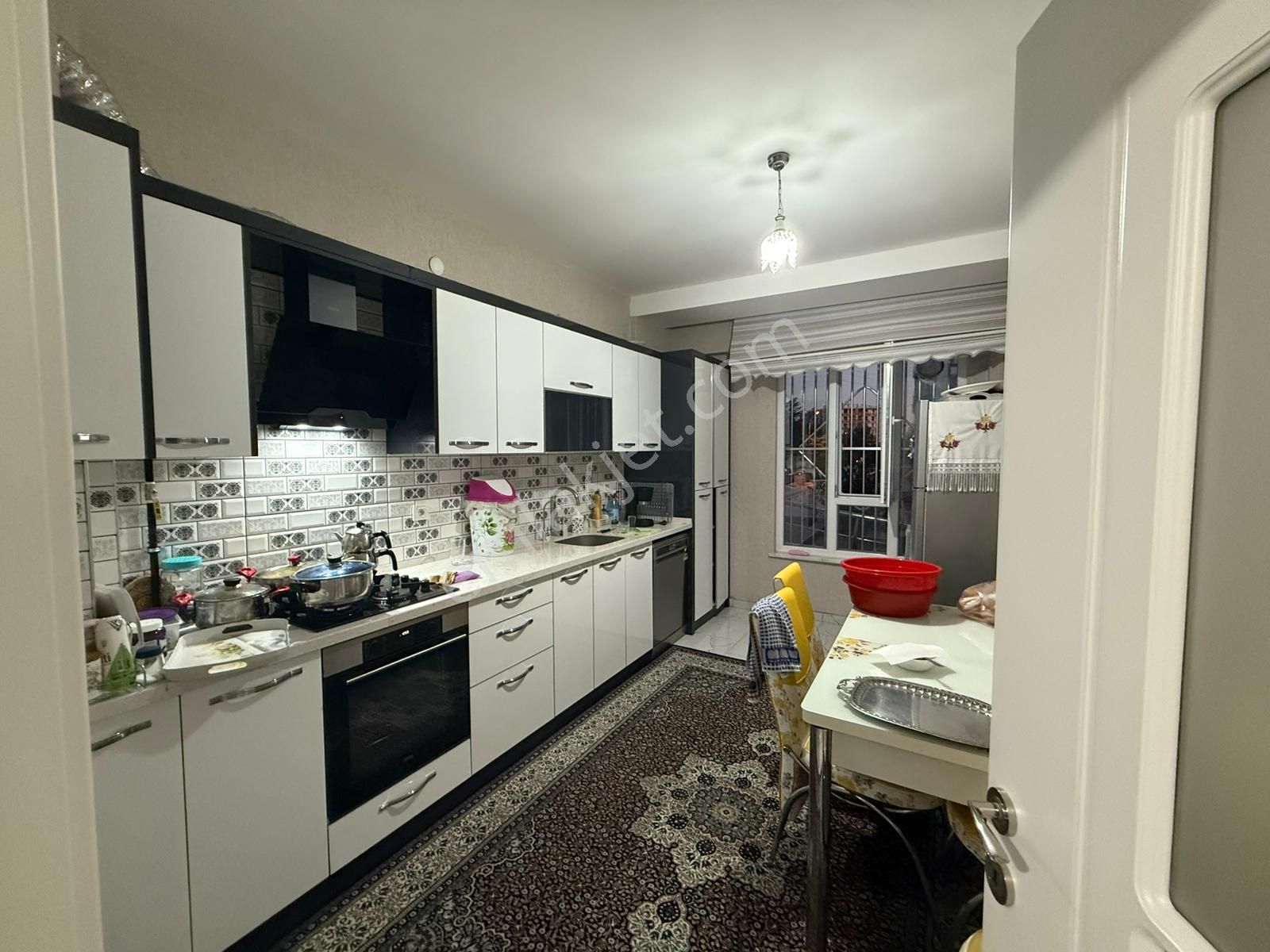 Aktel Gayri Menkulde Akşemsettinde Satılık 3+1 Daire - Görsel 9