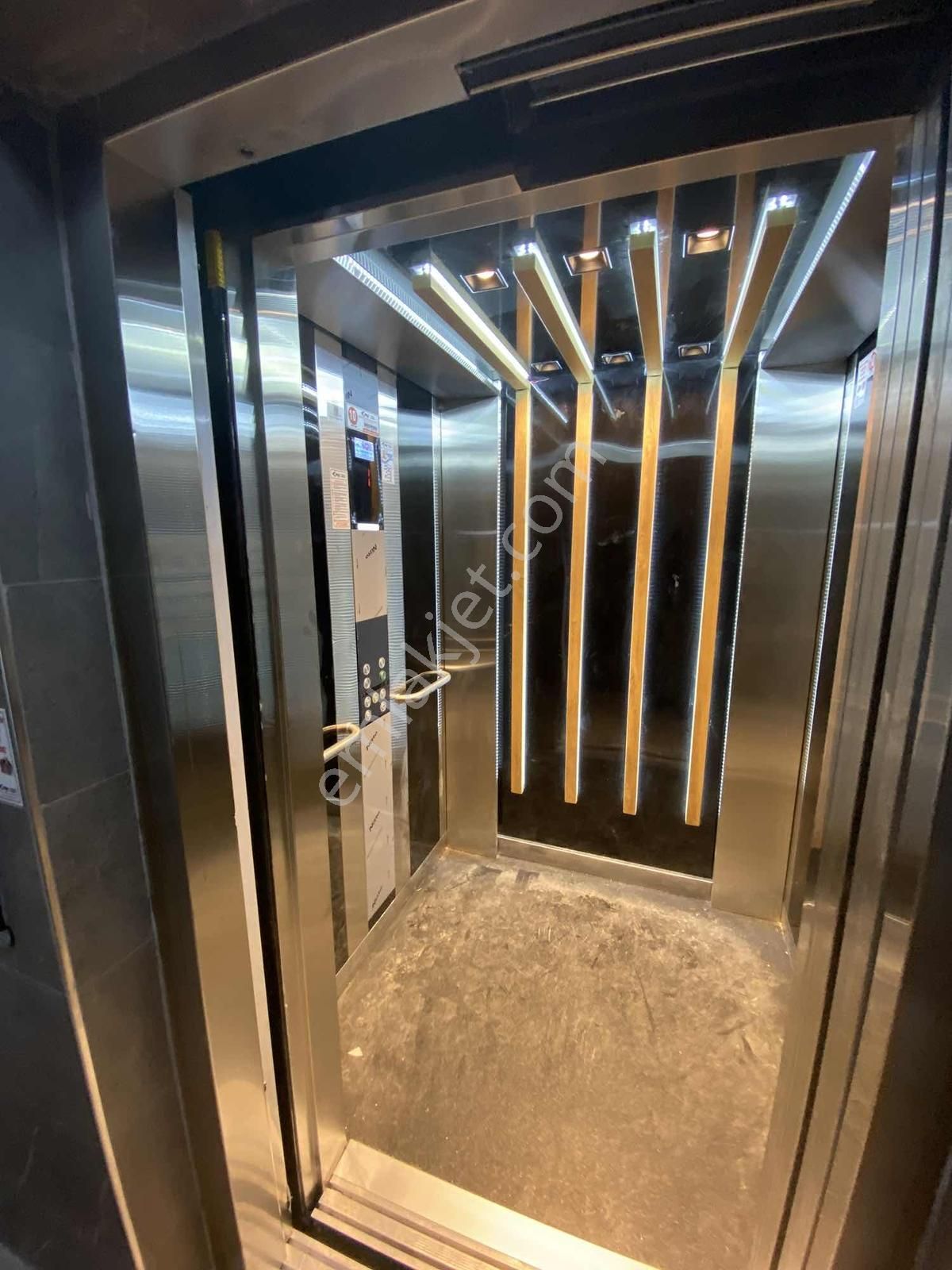 S.eyyubi Mahallesi Satılık 2+1 Lüks Daire - Görsel 4